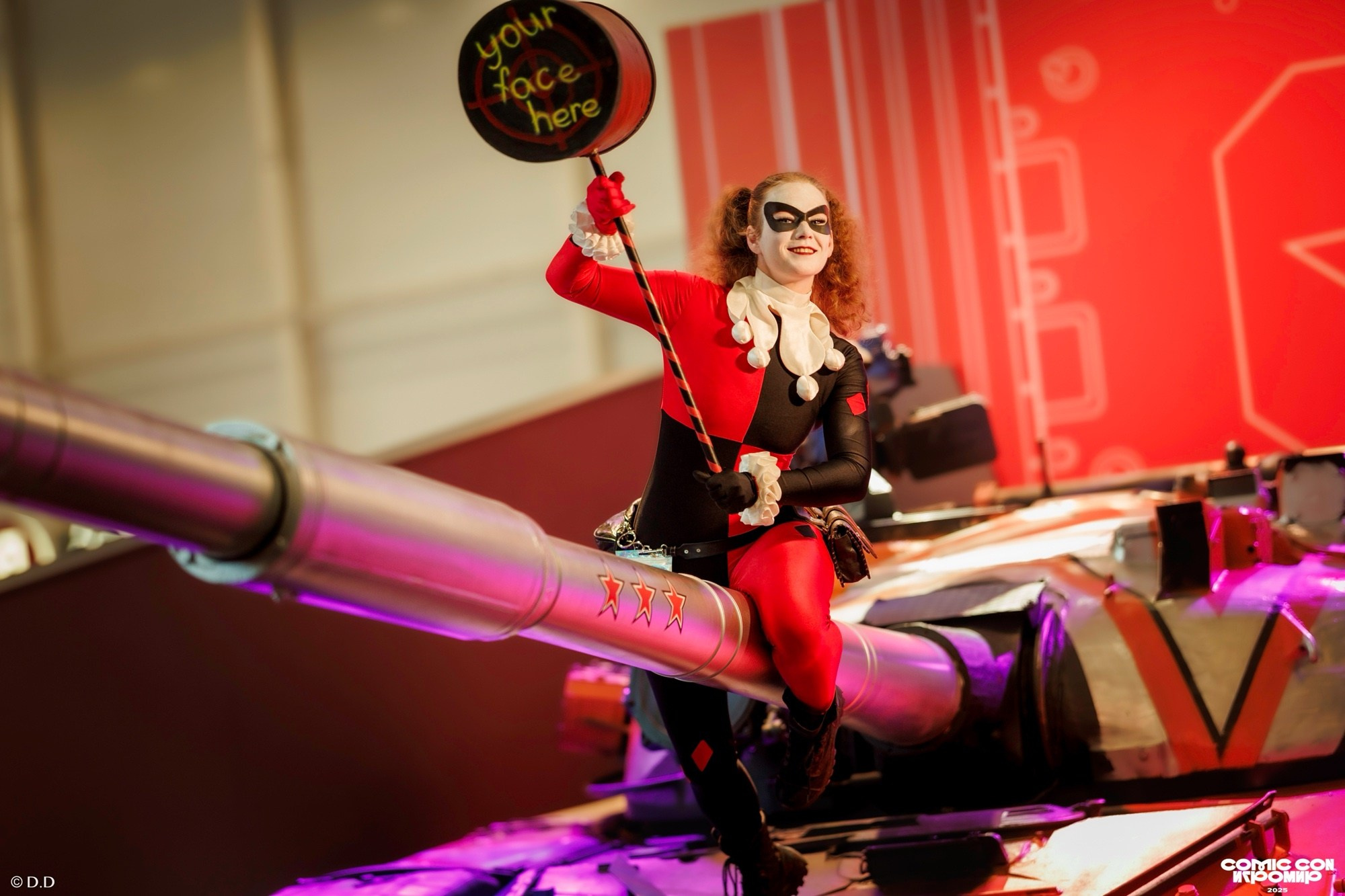 Comic Con Игромир 2025. Различные мероприятия и просто фотографии людей
