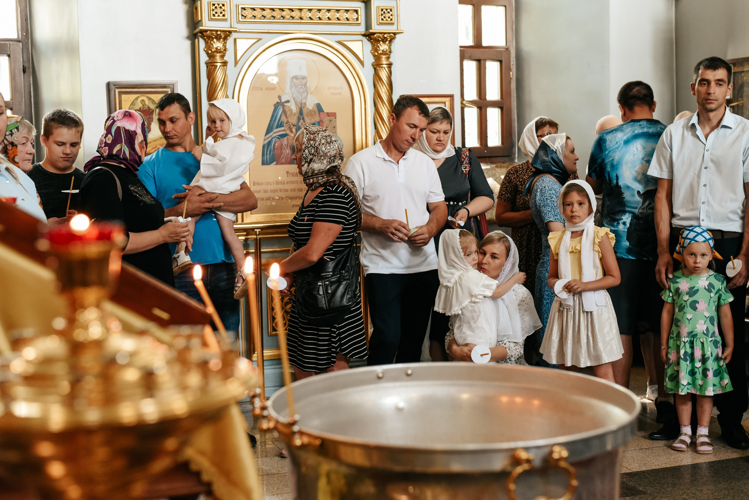 Крещение в Храме в честь иконы Божией Матери. Фотограф Анастасия Гурьянова в Тюмени и Ялуторовске