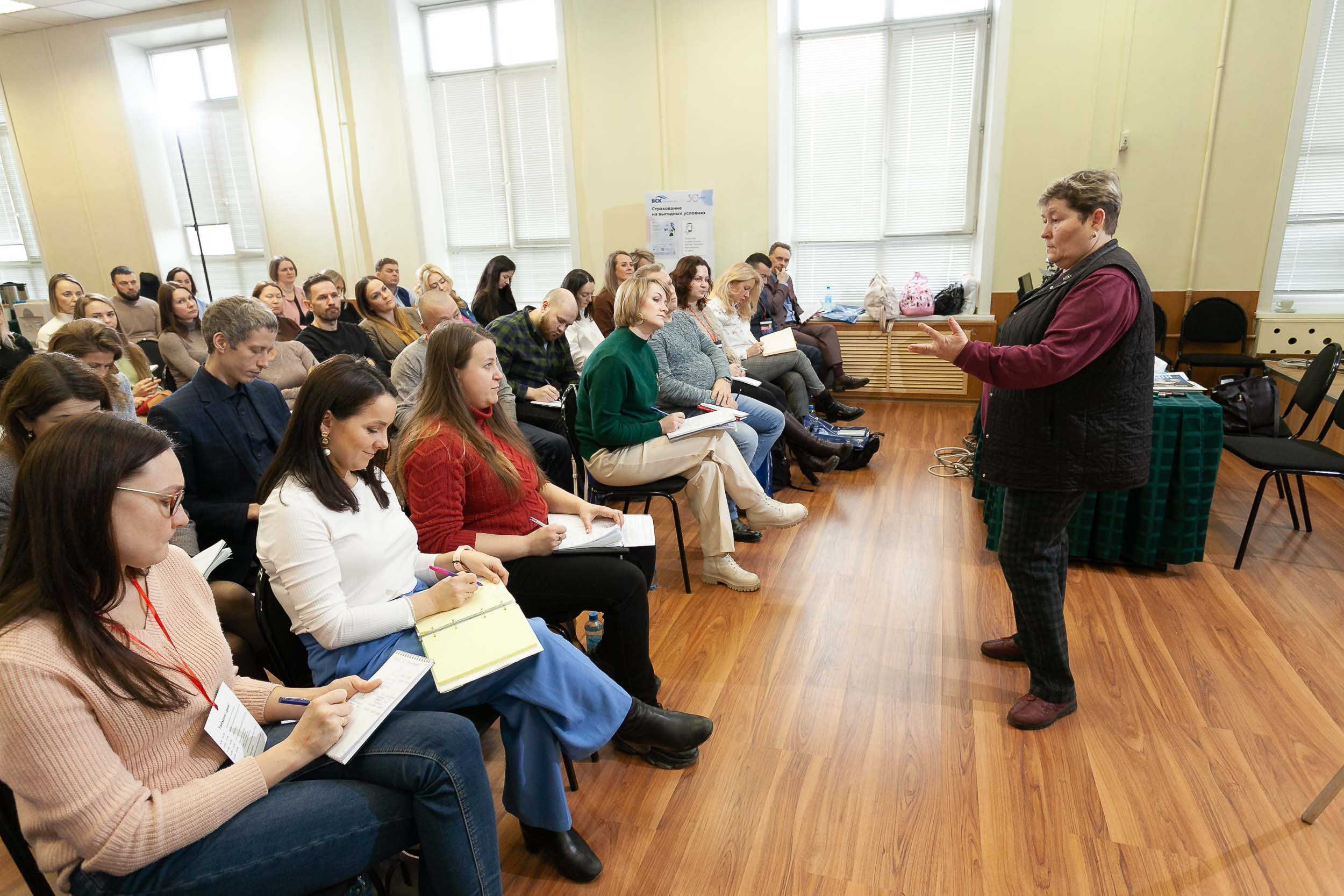 Standup — тренинг «Как продвигаться, когда все инструменты сломались?»