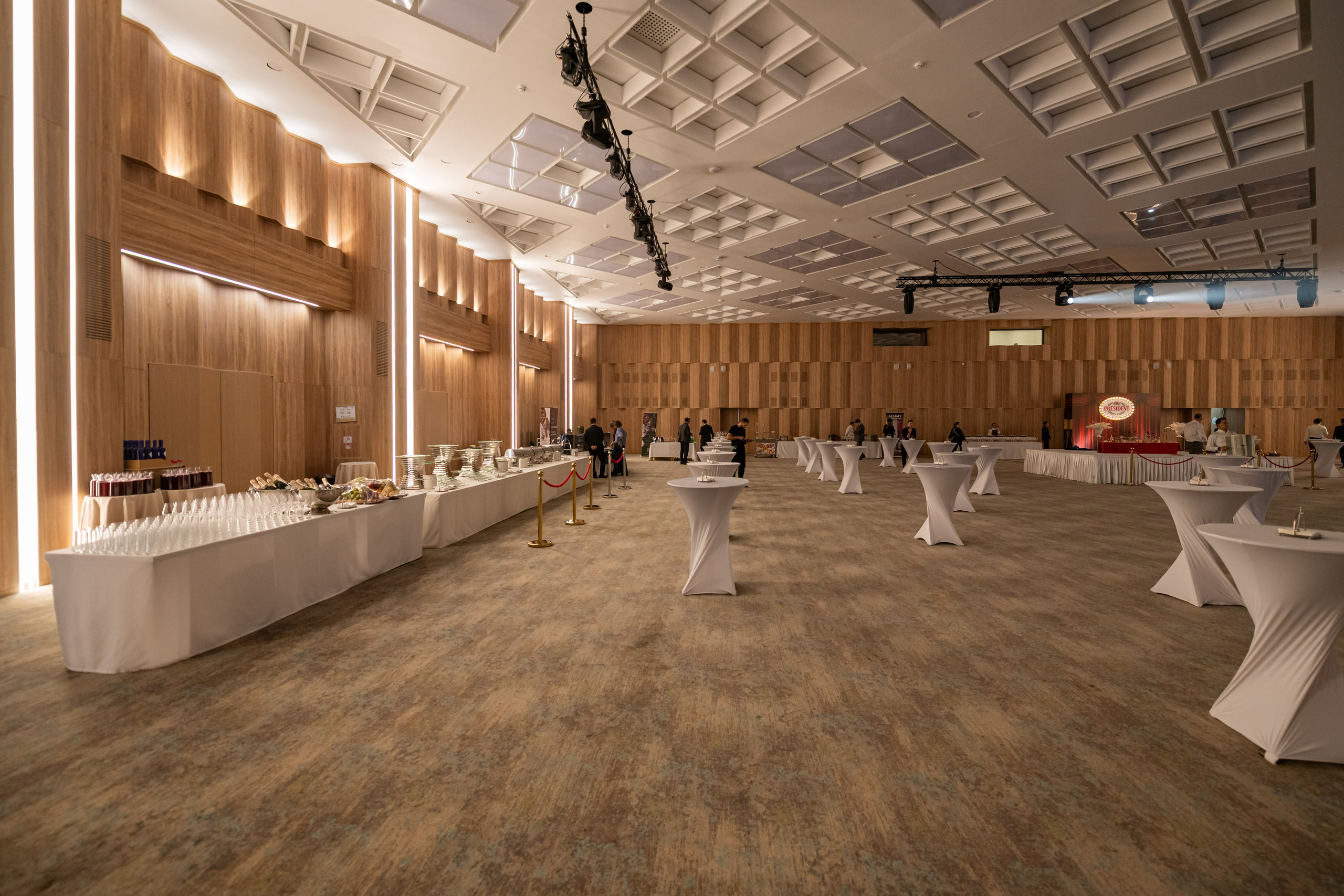 Beaujolais Nouveau 2025. Фотограф Астана, Алматы