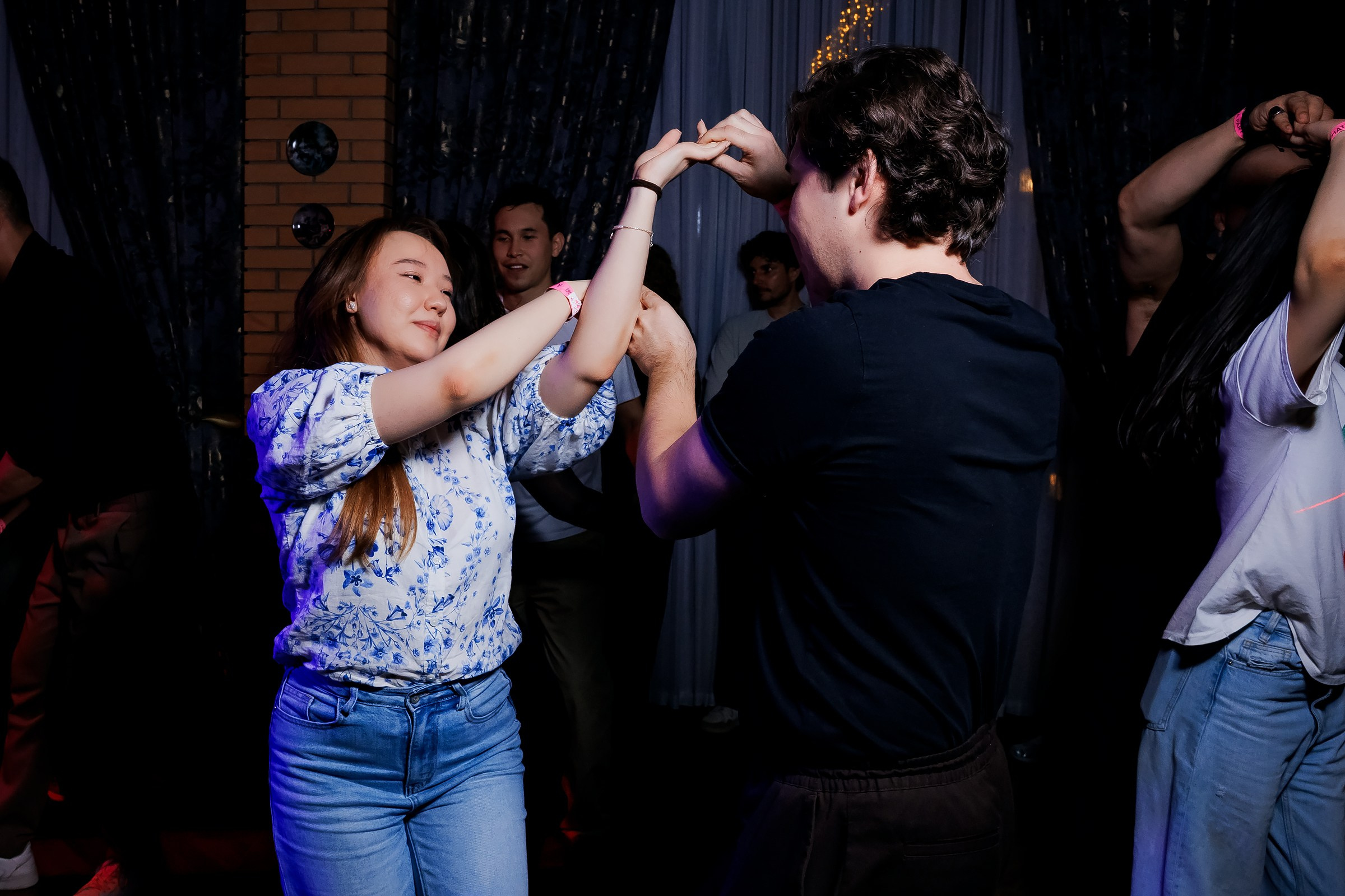 Bachata party. Репортажный фотограф в Алматы Каюпов Сержан