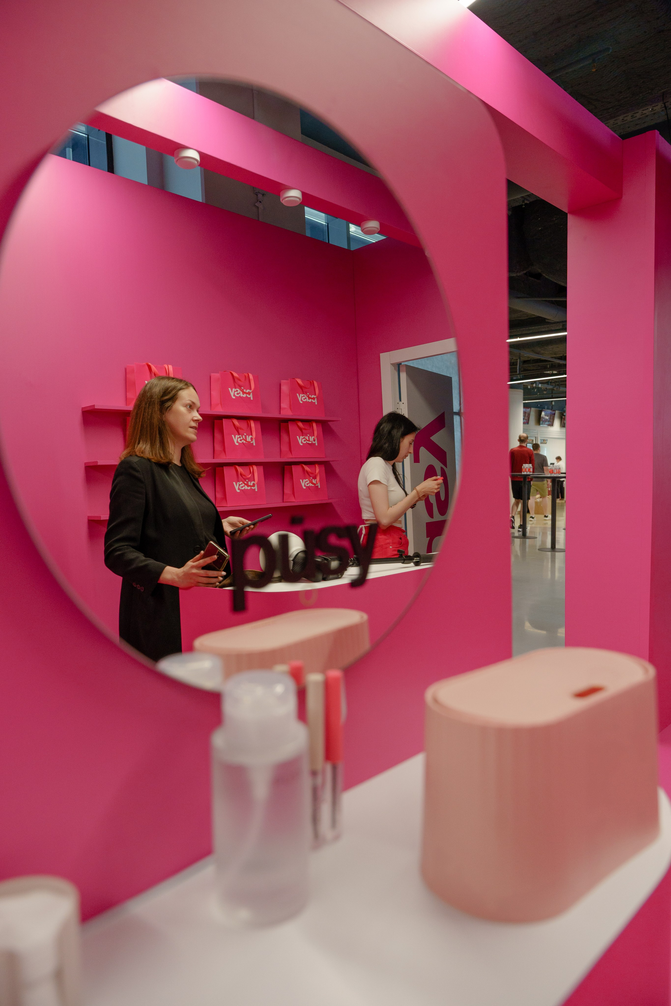 Фотограф на самую масштабную женскую конференцию в России WomenConf. Репортажный фотограф Москва Сергей Дружинин