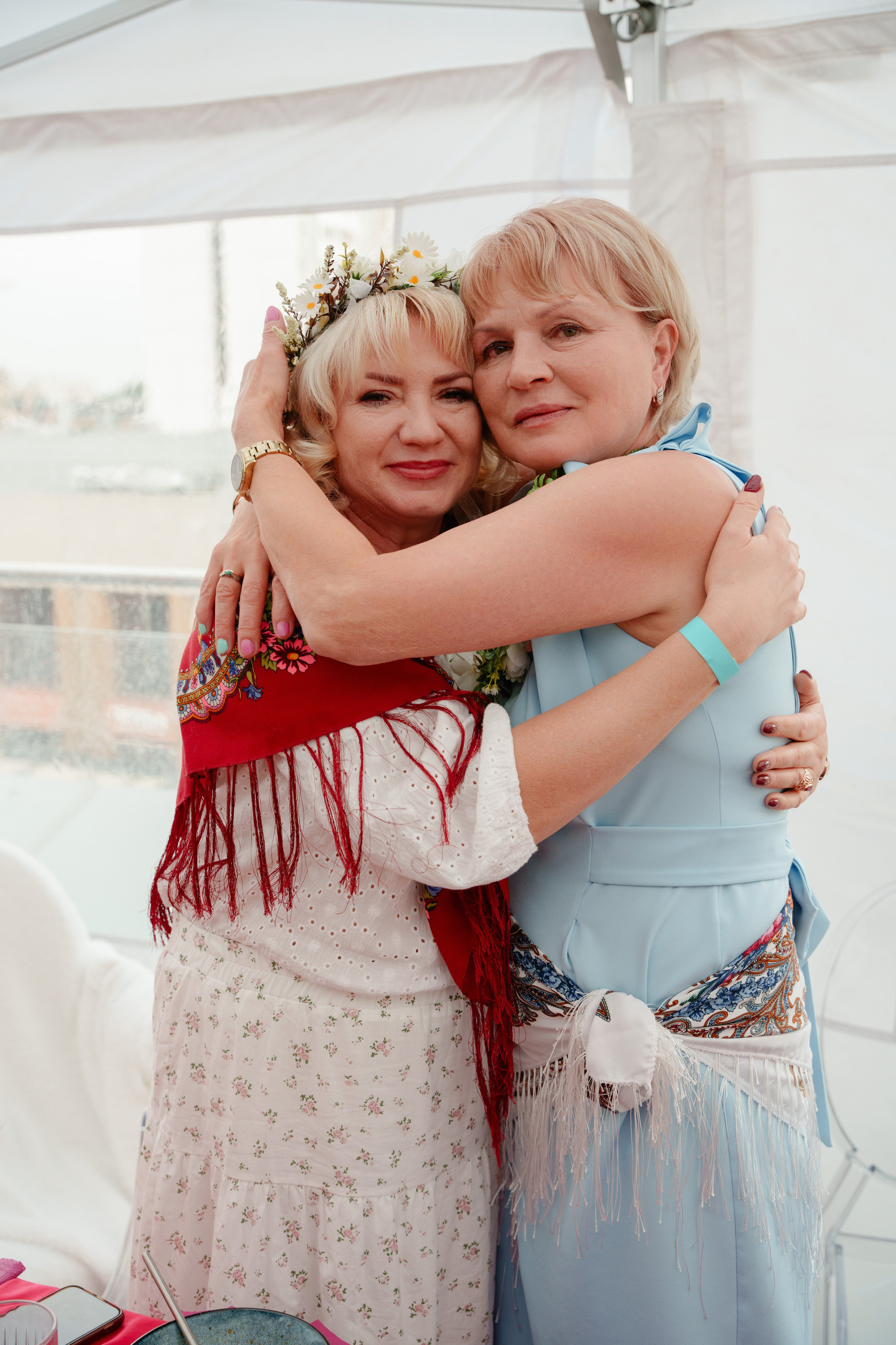 Репортажный фотограф на гендер пати в славянском стиле в Москве. Репортажный фотограф Москва Сергей Дружинин