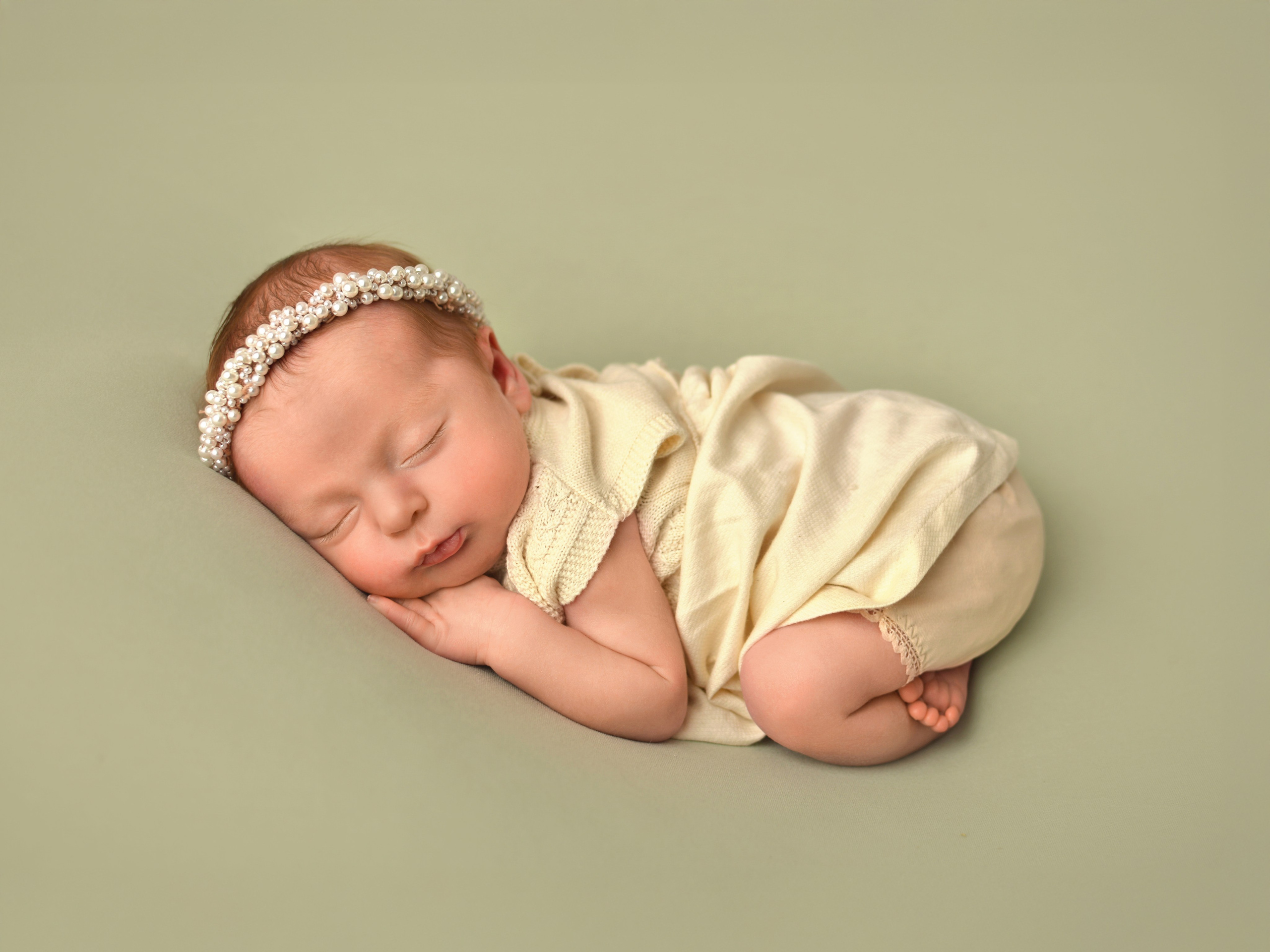 Фотосессия новорожденных Краснодар. Фотограф новорожденных Краснодар Малышенко Надежда