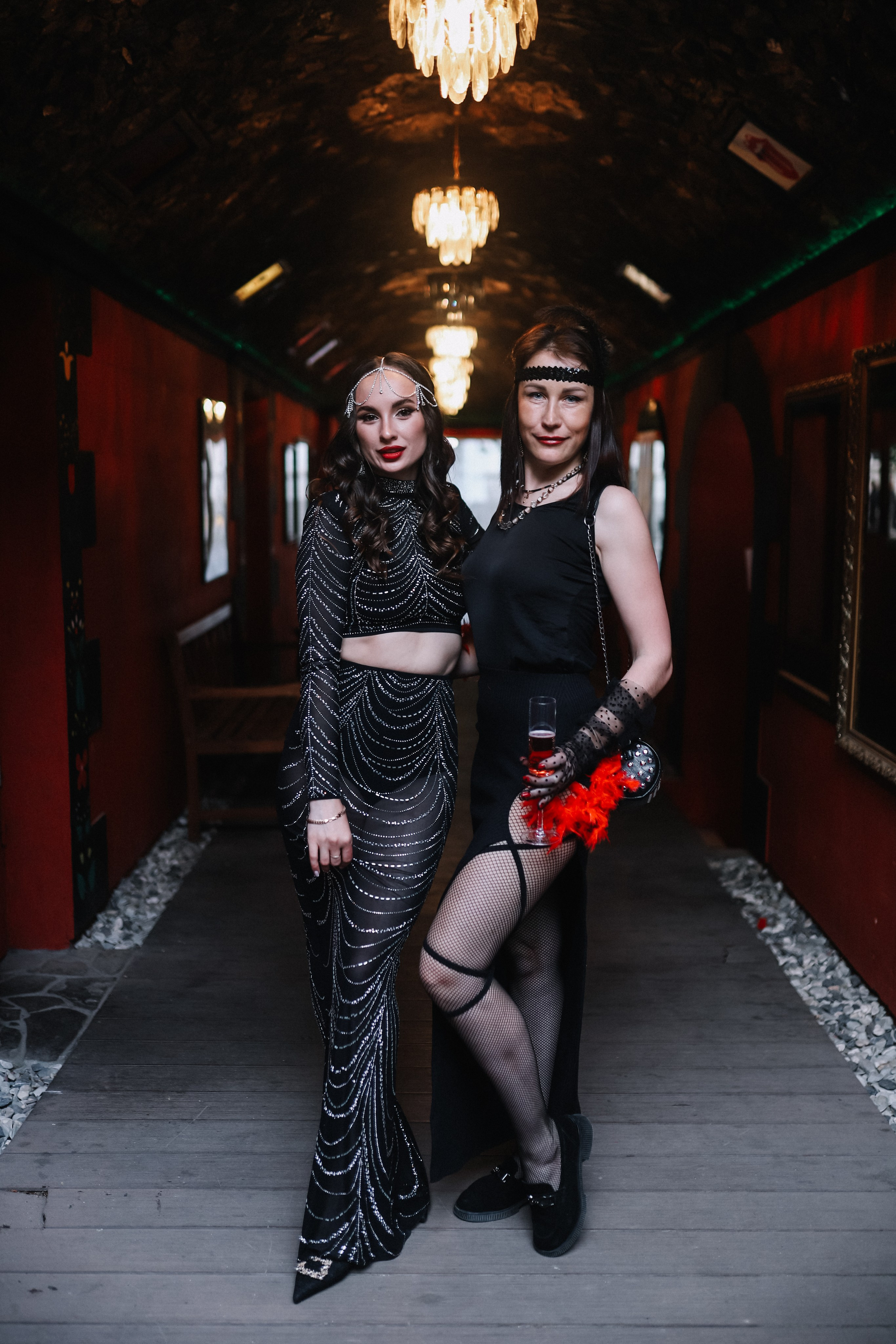 25.Диана и гости