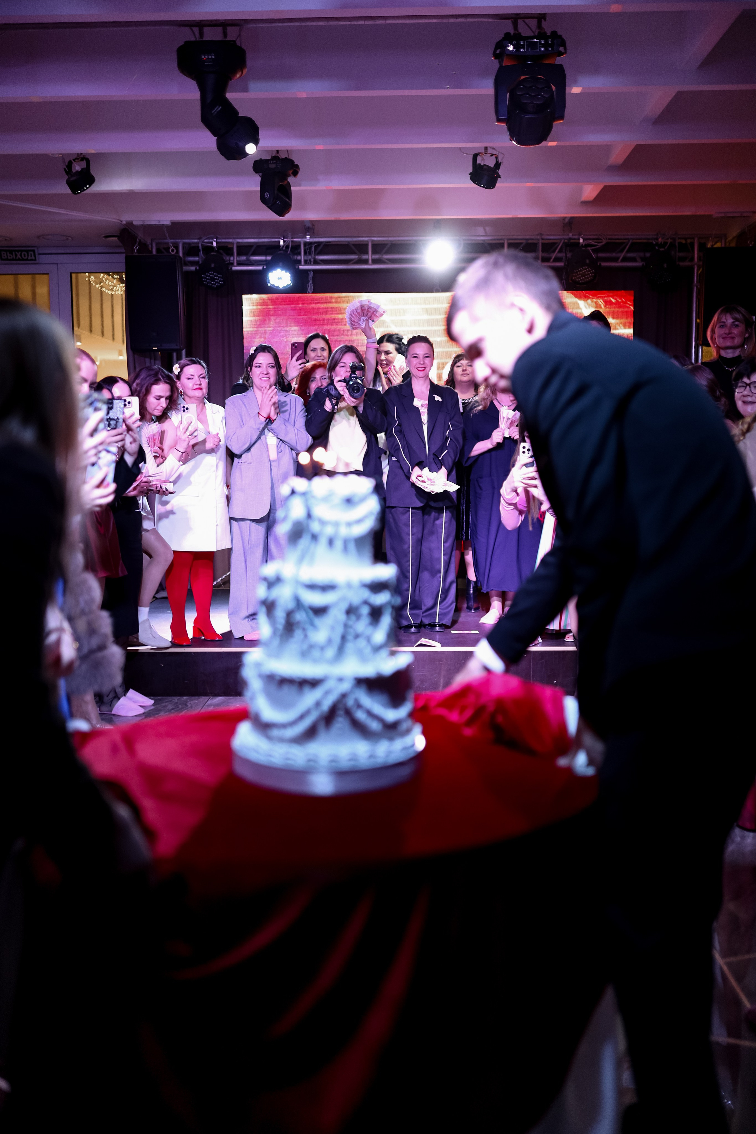 Роскошный вечер Наталии Карамянц