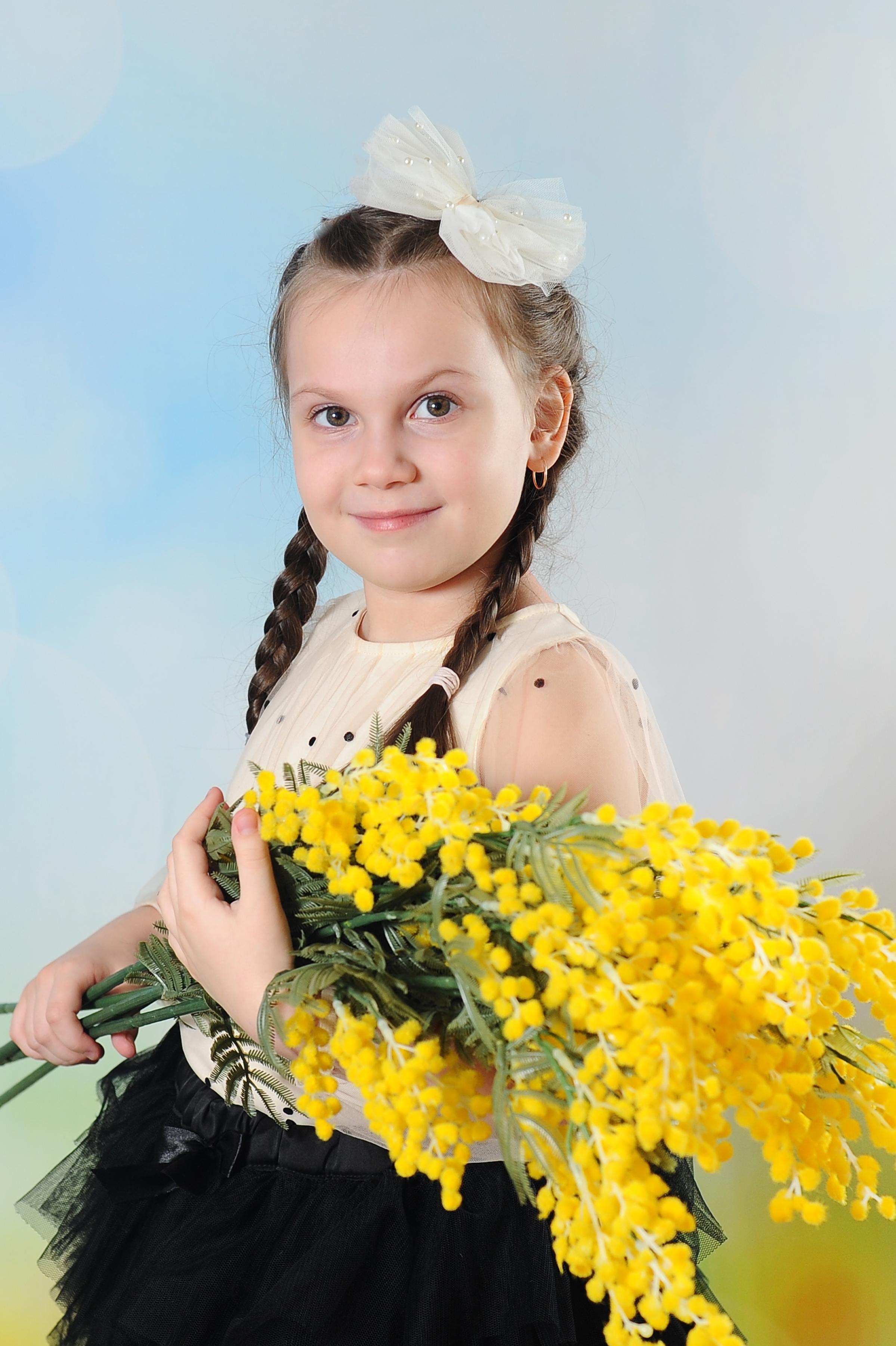 Цветы Весны 2022. Детский портрет