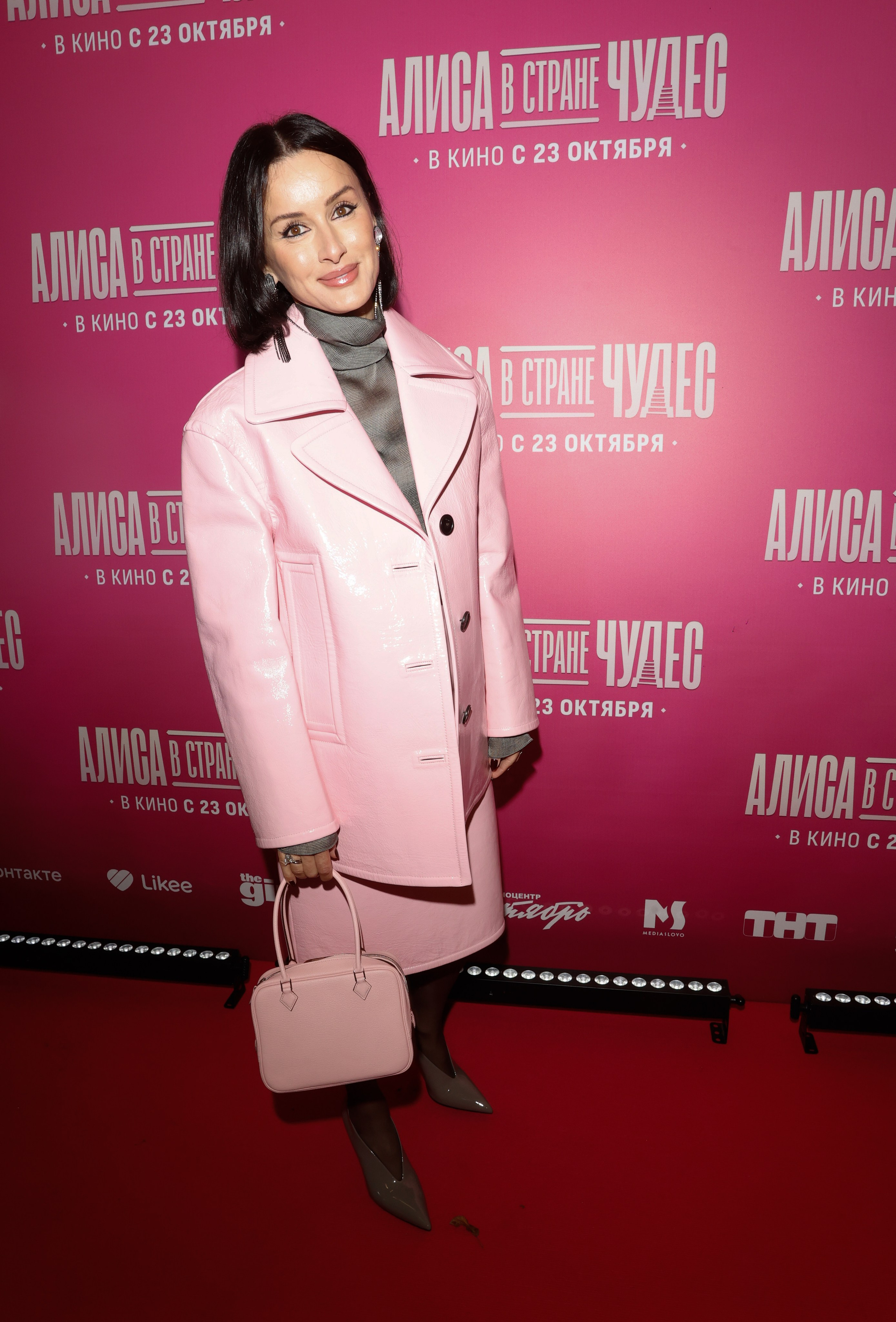 АЛИСА В СТРАНЕ ЧУДЕС. Nikolskayasecular