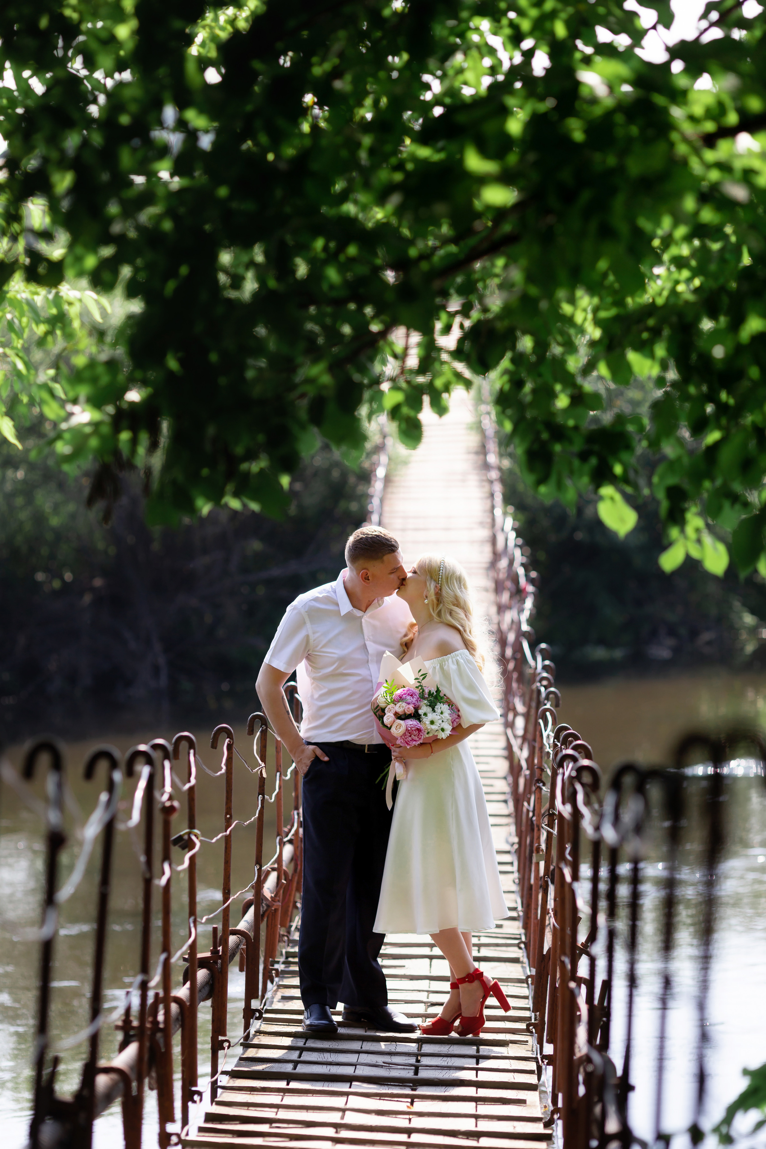 Дмитрий и Елена. Бигильдина Роза фотограф в Челябинске. Выпускные альбомы