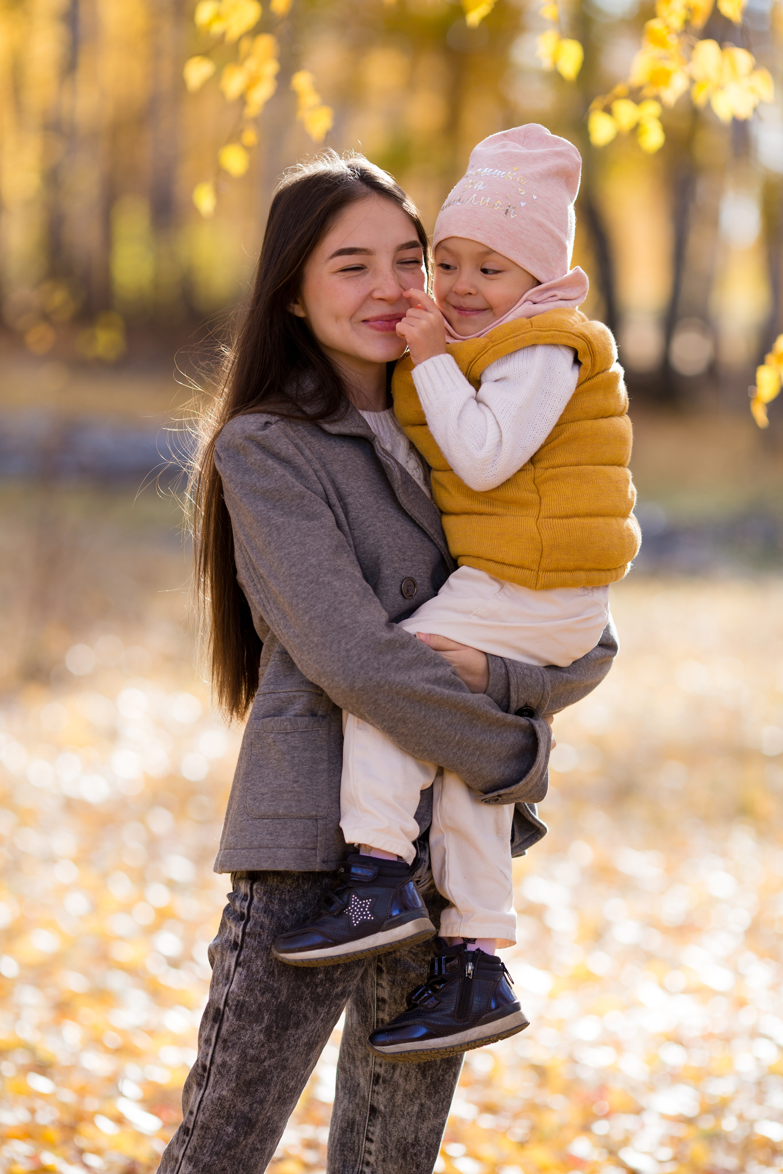 Осенняя для Олеси, Леры и Алисы. Бигильдина Роза фотограф в Челябинске. Выпускные альбомы