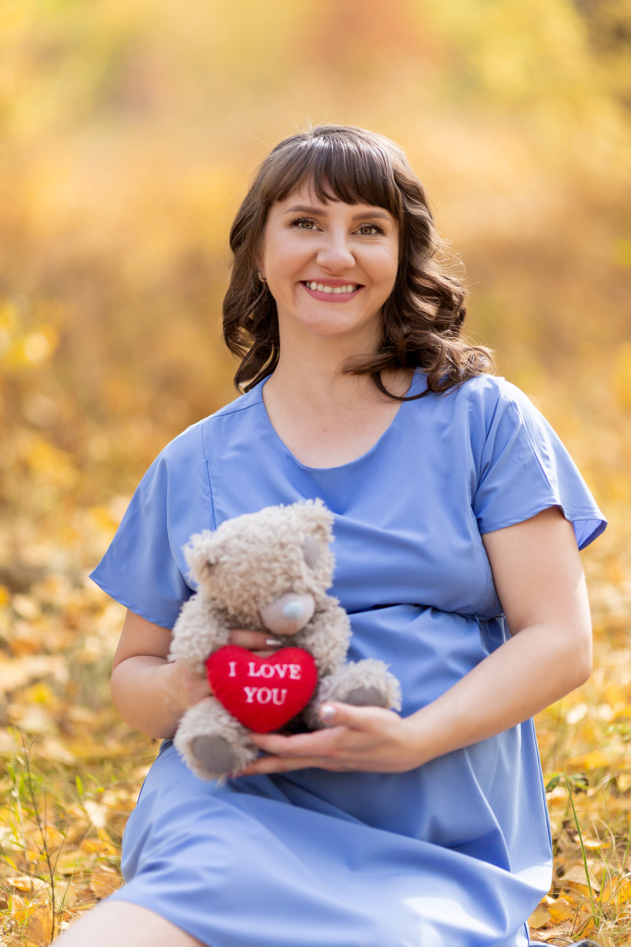 Анастасия в ожидании чуда. Бигильдина Роза фотограф в Челябинске. Выпускные альбомы