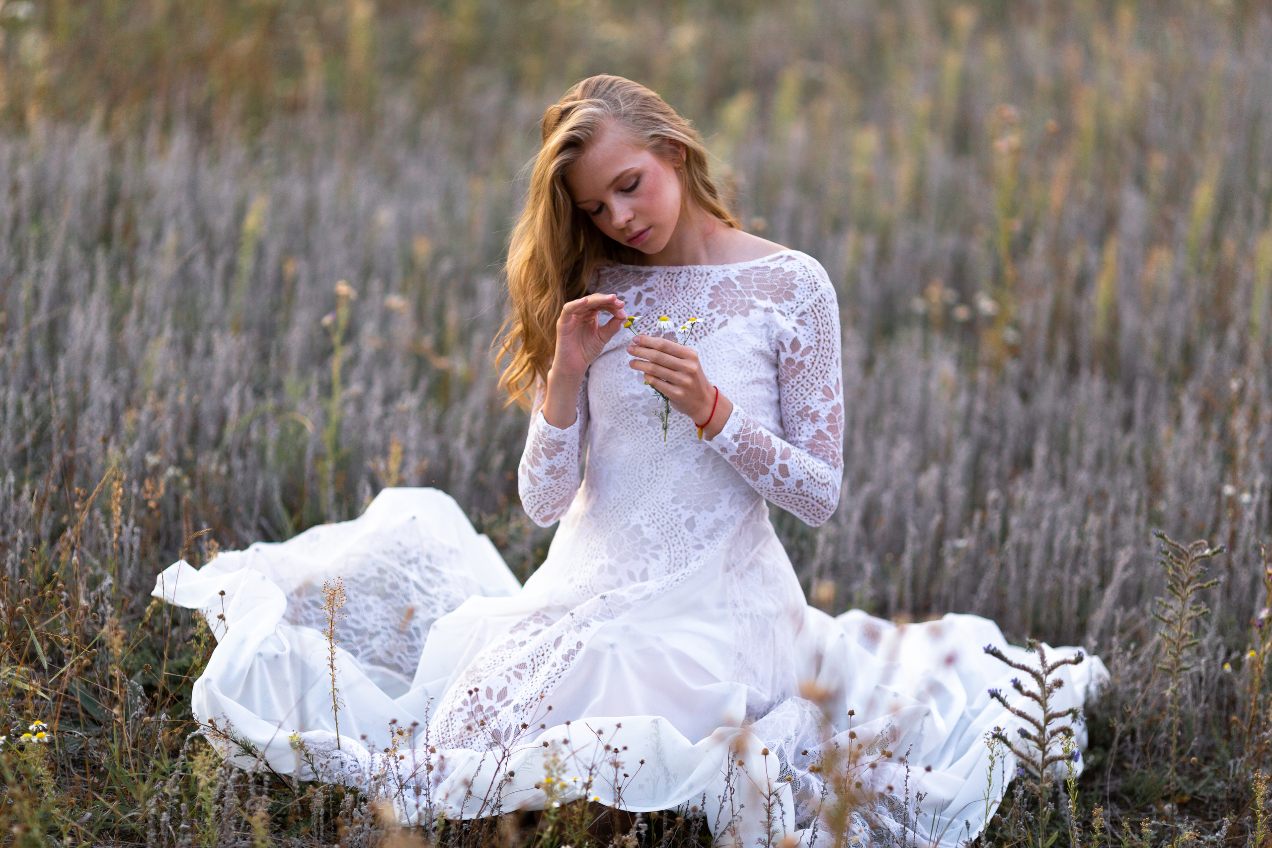 Художница Ева. Бигильдина Роза фотограф в Челябинске. Выпускные альбомы