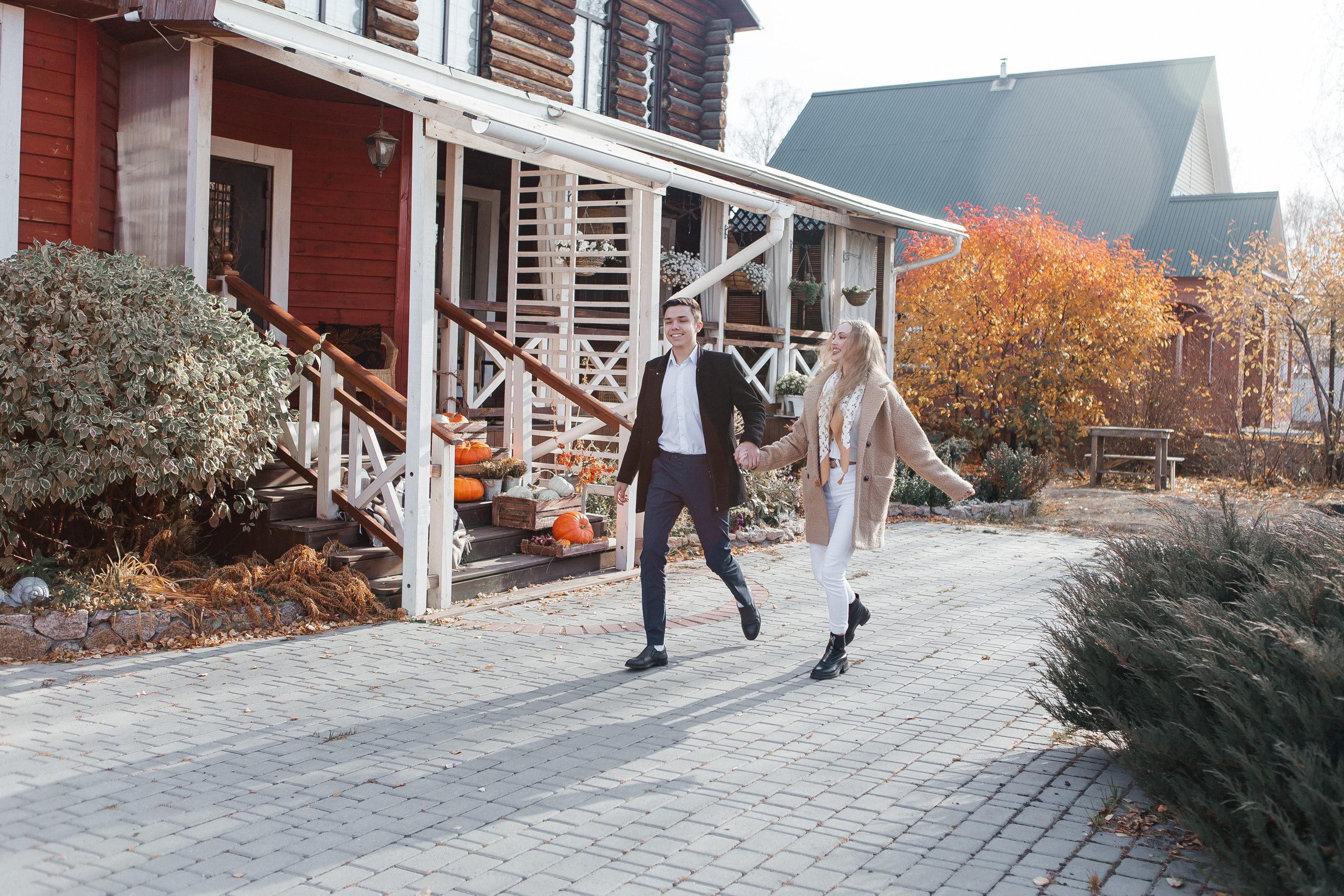 Осенняя Lovestory. Бигильдина Роза фотограф в Челябинске. Выпускные альбомы