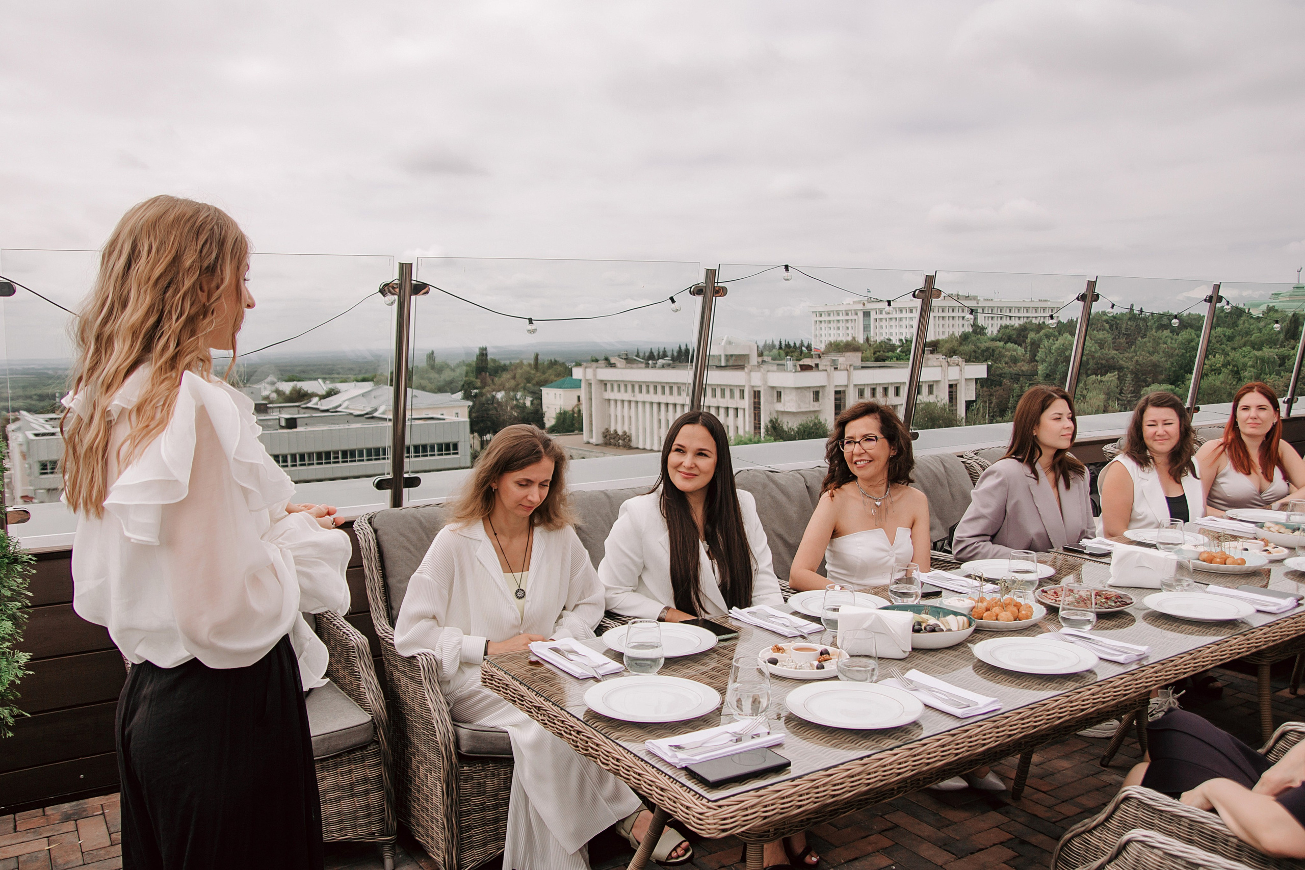 Выпускной института психологии Sargi. Фотограф в Уфе Субботина Виктория | Репортажные, индивидуальные фотосессии