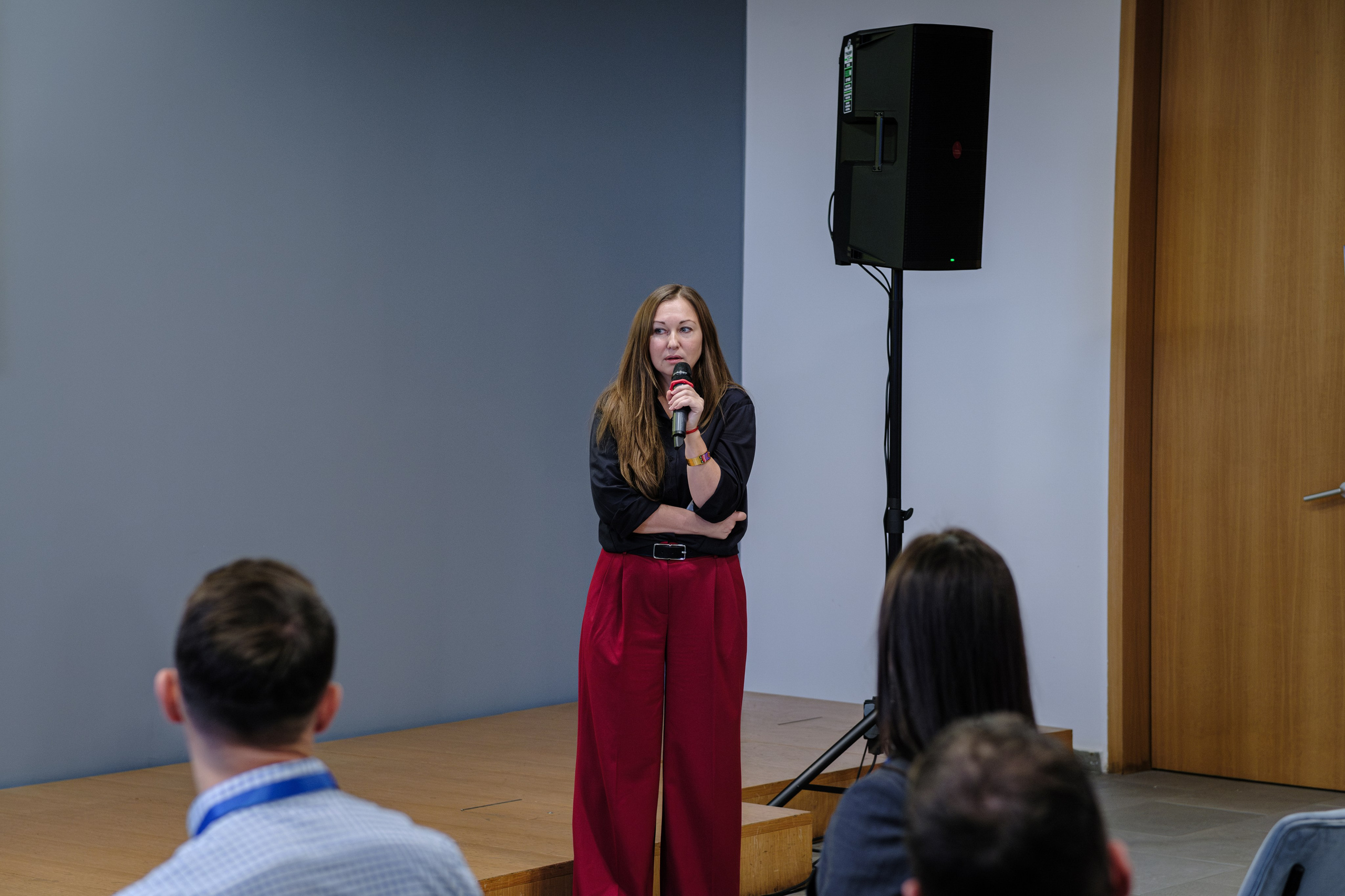 METRO. Репортажный и портретный фотограф в Москве Илья Спиридонов