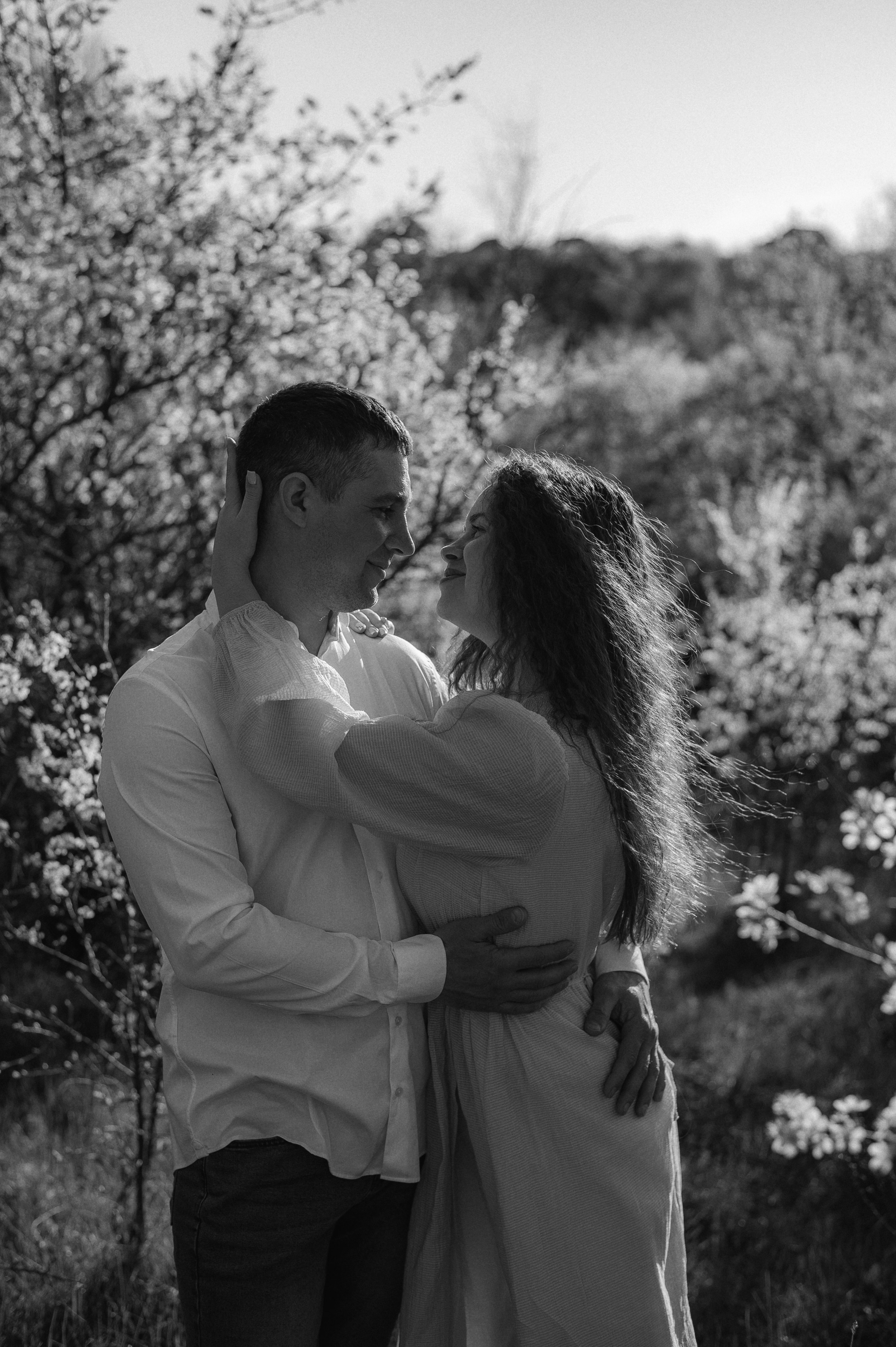 Настя, Антон и цветущие сады. Фотограф Мария Стрелкова