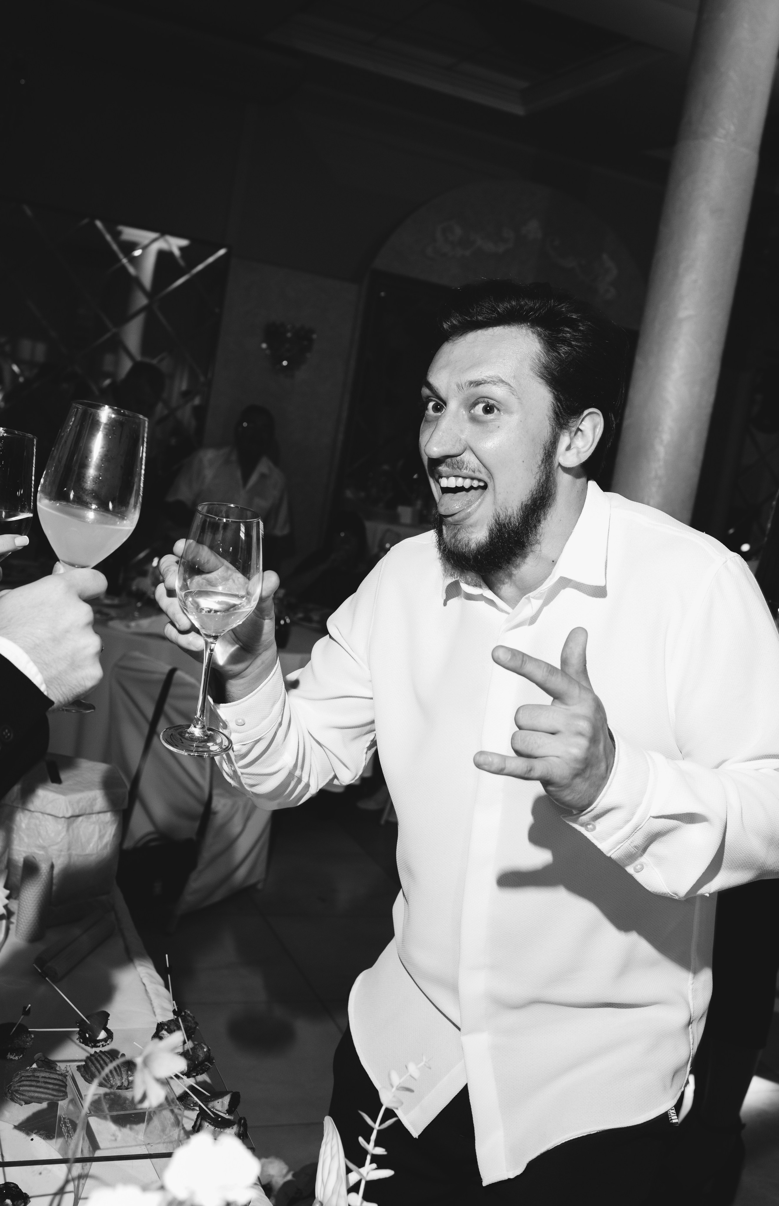 Нежные мгновения свадьбы: Семён и Вероника. Фотограф Семён Гнеушев