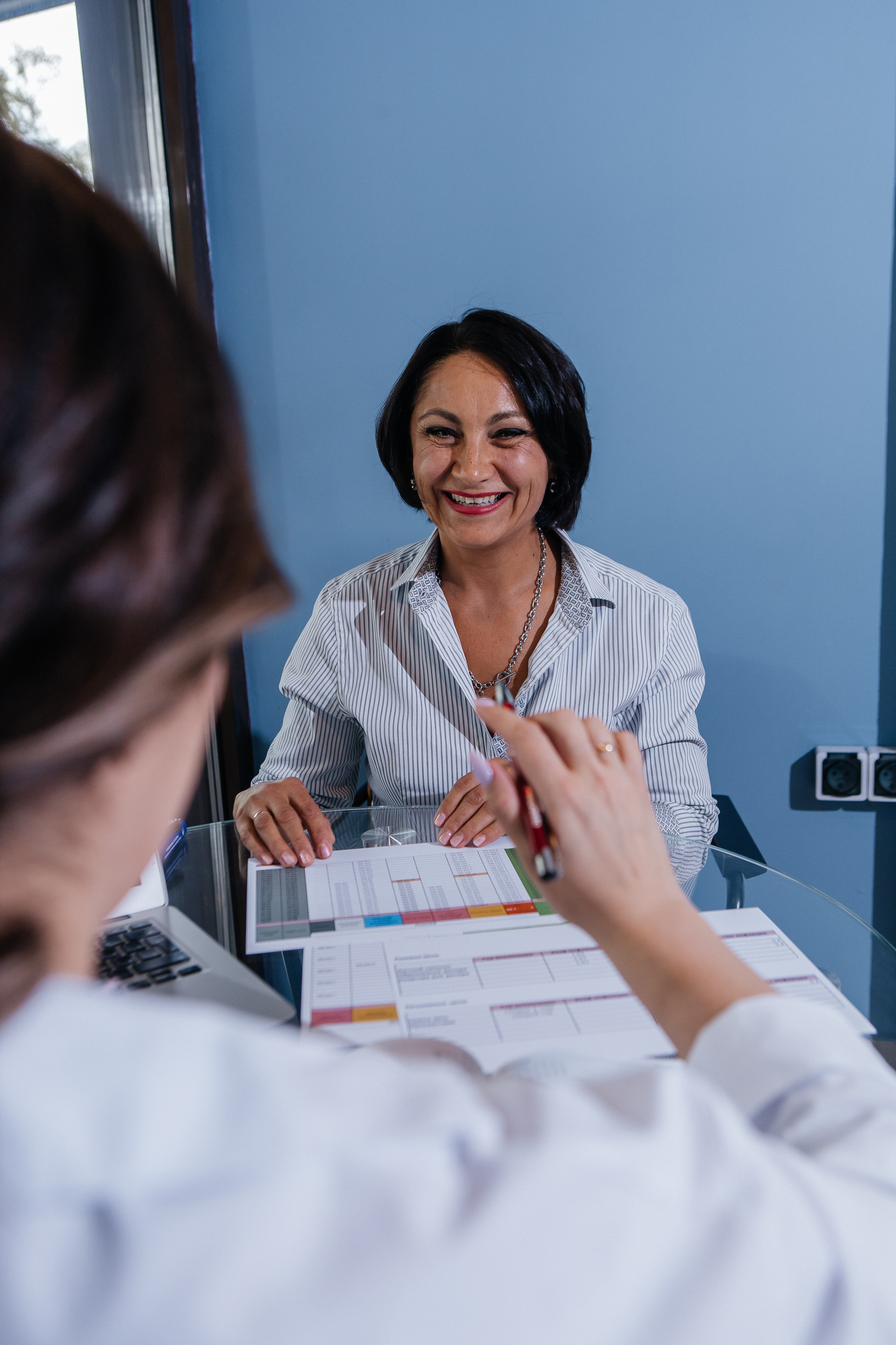 Контент-съёмка для финансового советника Любовь Черёмина. Контент-фотограф в Абакане Наталья Нагибина