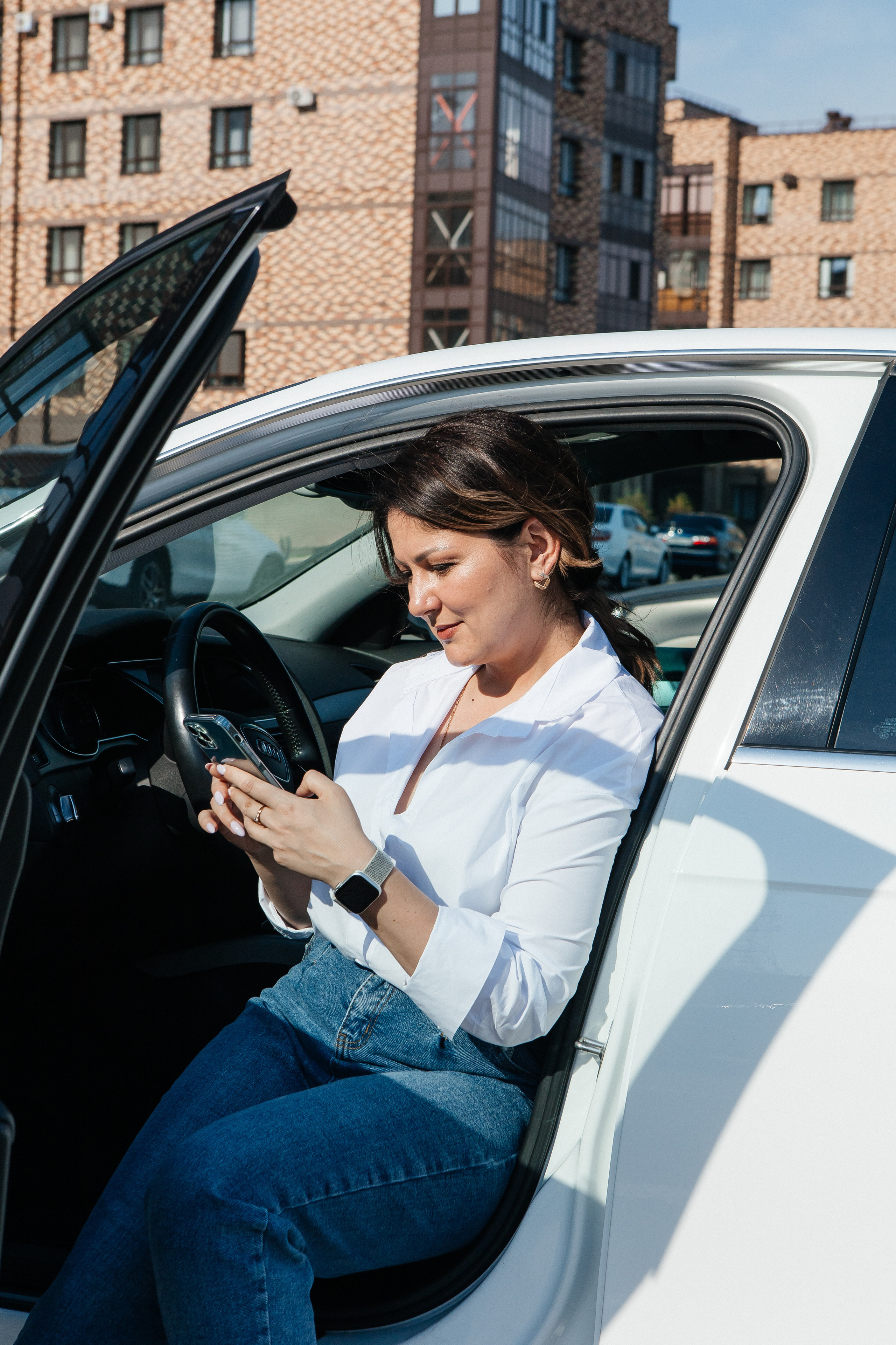 Контент-съёмка для финансового советника Любовь Черёмина. Контент-фотограф в Абакане Наталья Нагибина