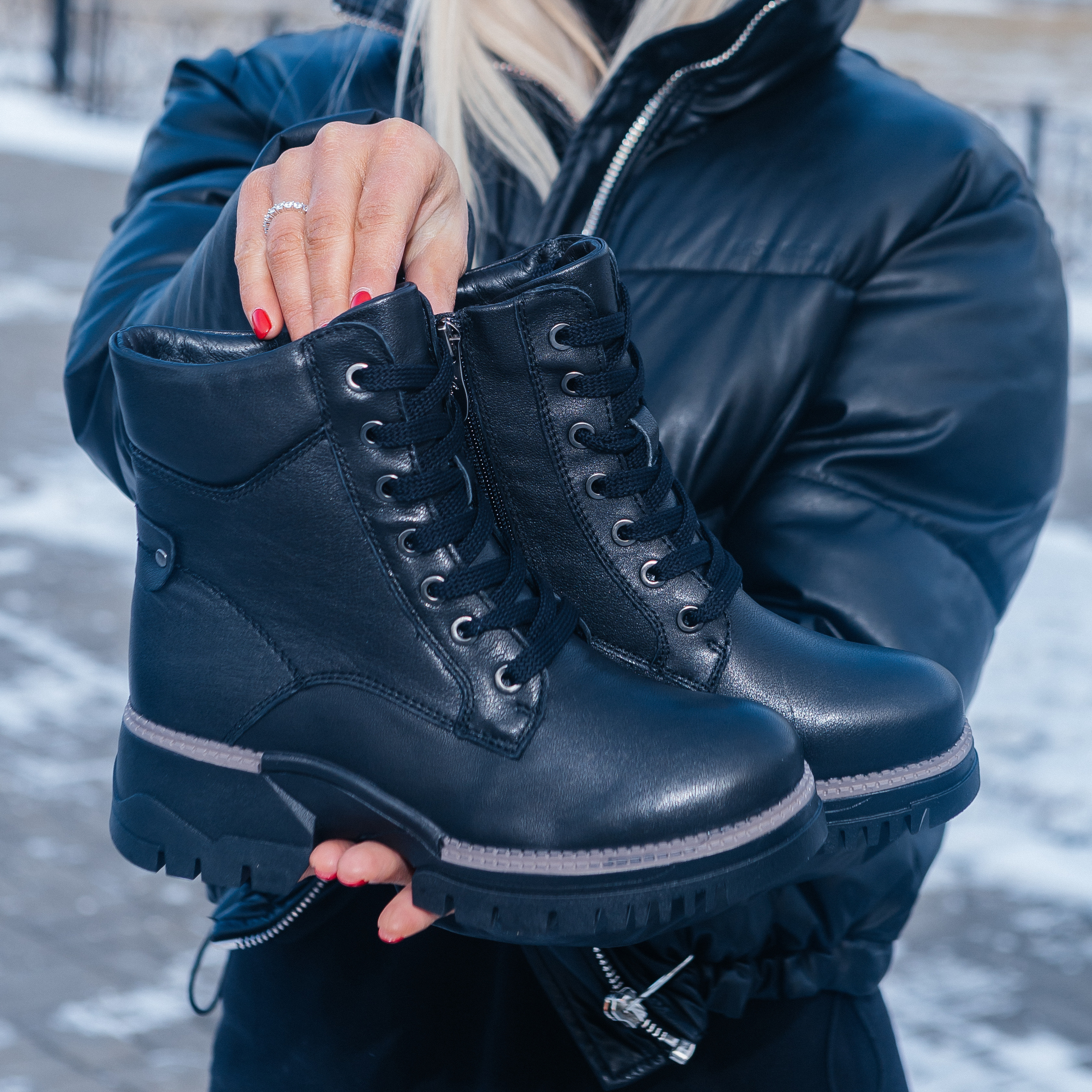 Контент для магазина Rieker&EuroShoes. Контент-фотограф в Абакане Наталья Нагибина