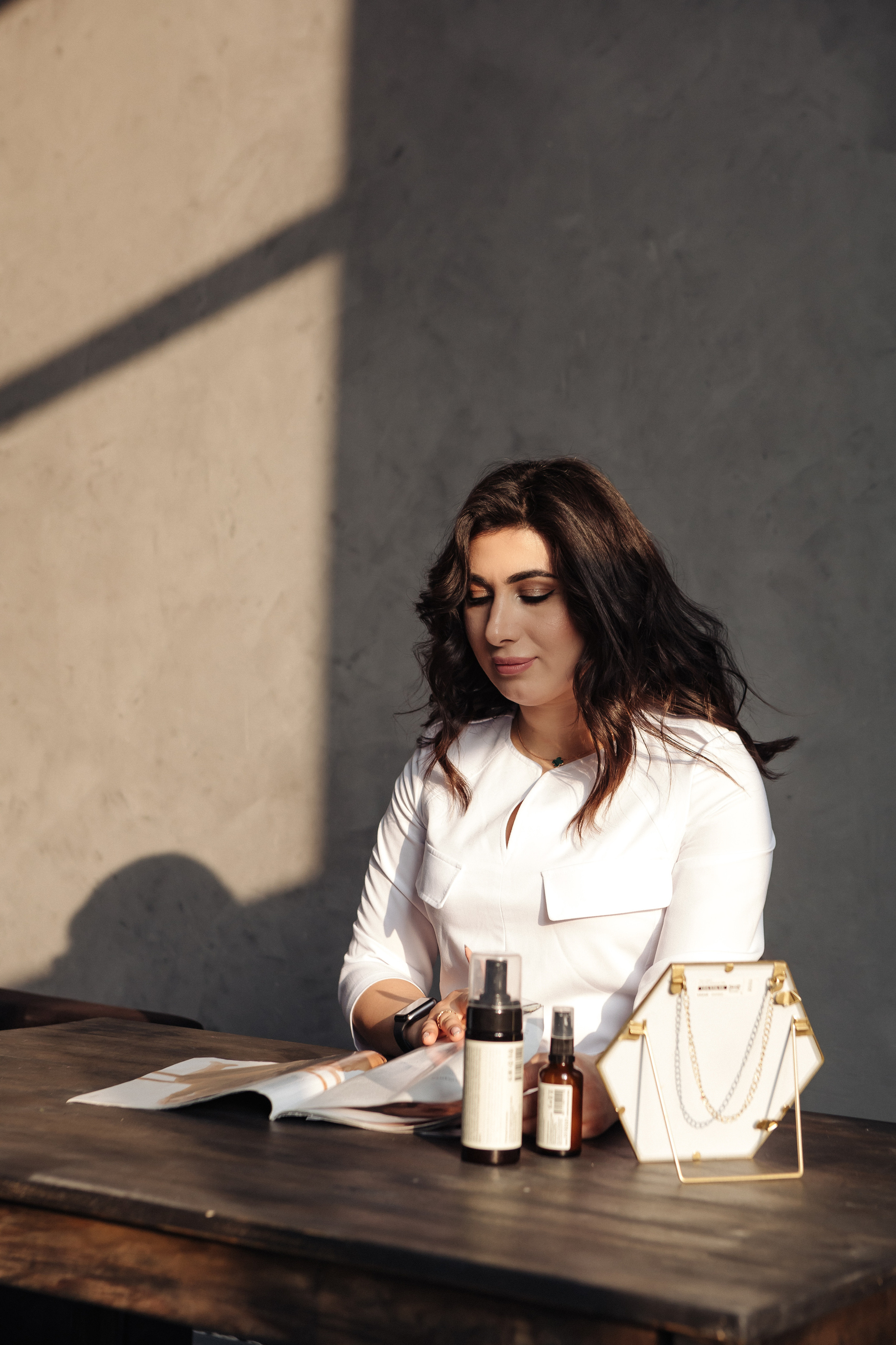 Контент-съёмка для косметолога Кенуль. Контент-фотограф в Абакане Наталья Нагибина