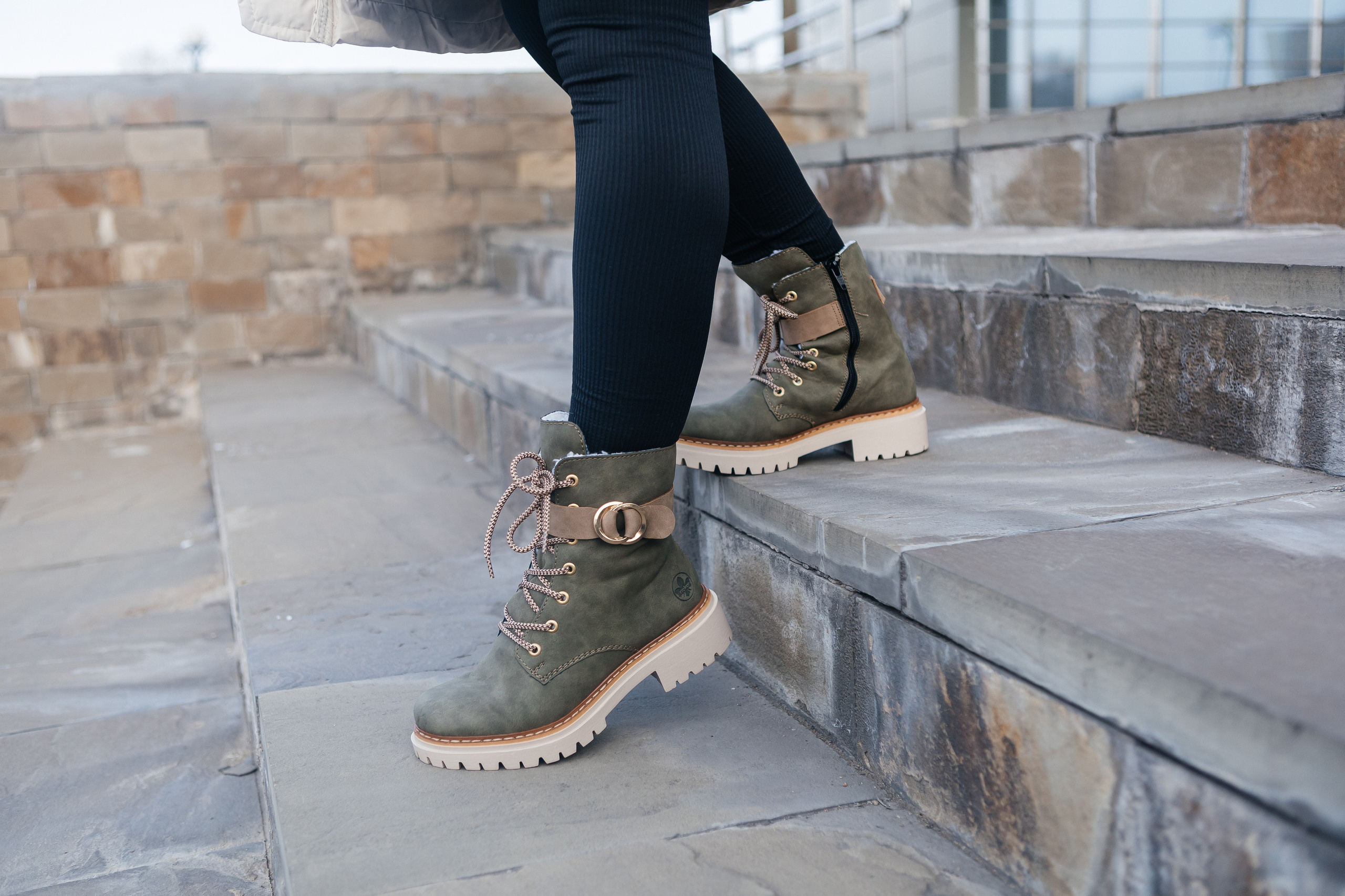 Контент для магазина Rieker&EuroShoes. Контент-фотограф в Абакане Наталья Нагибина