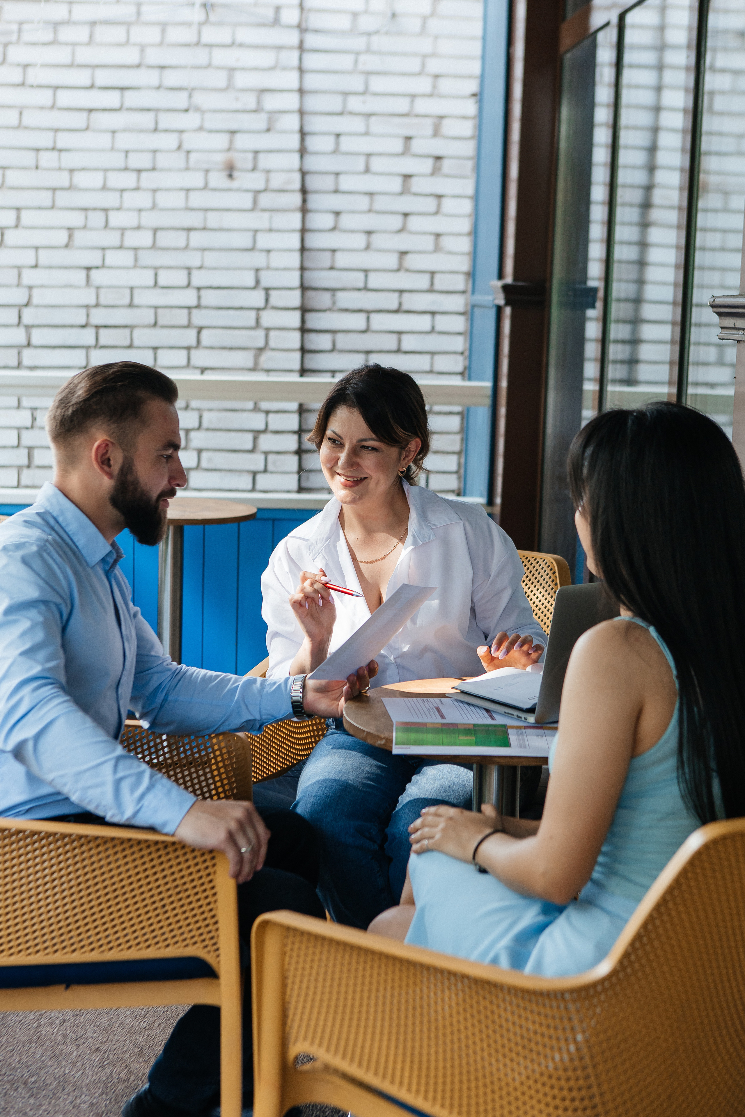 Контент-съёмка для финансового советника Любовь Черёмина. Контент-фотограф в Абакане Наталья Нагибина