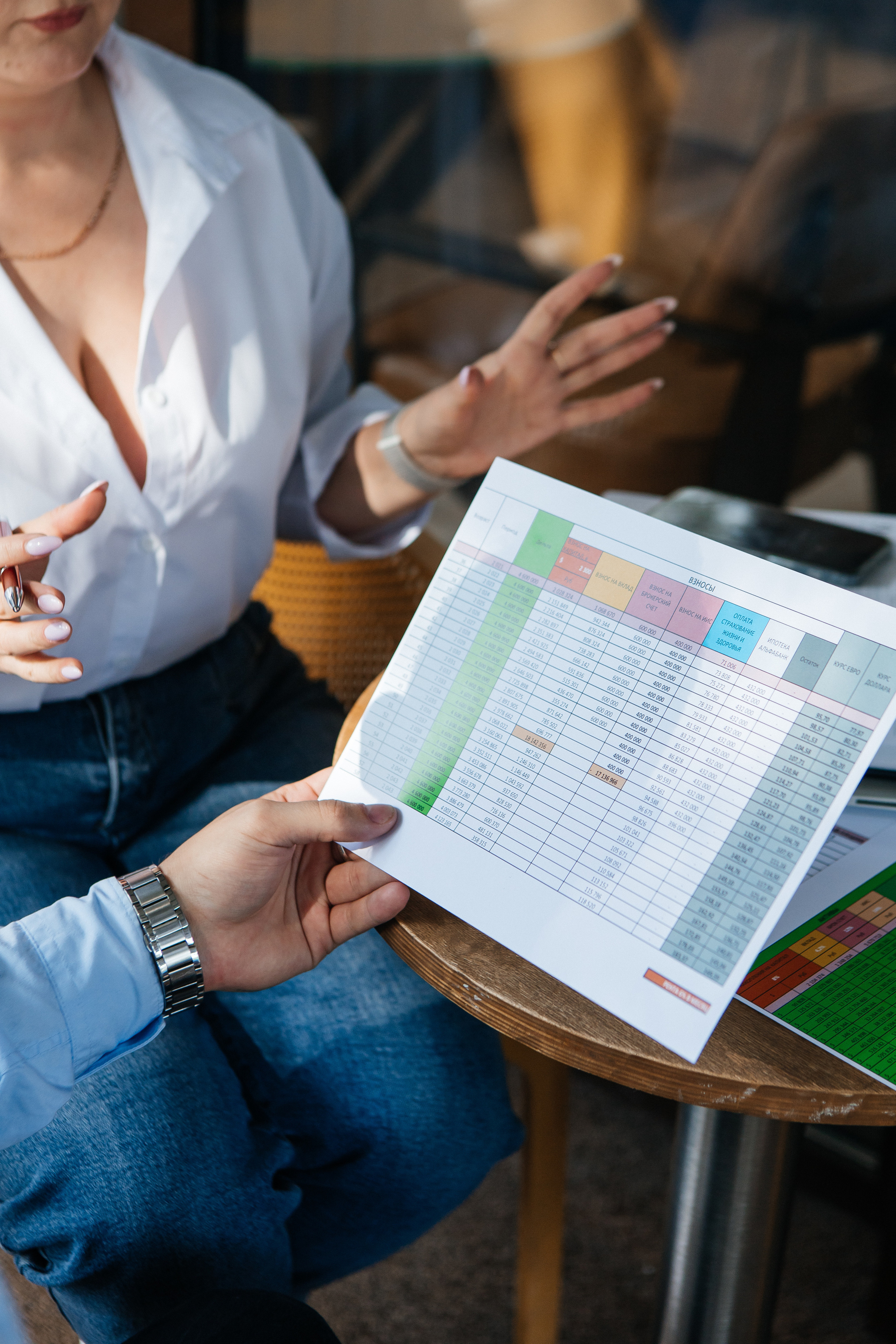 Контент-съёмка для финансового советника Любовь Черёмина. Контент-фотограф в Абакане Наталья Нагибина