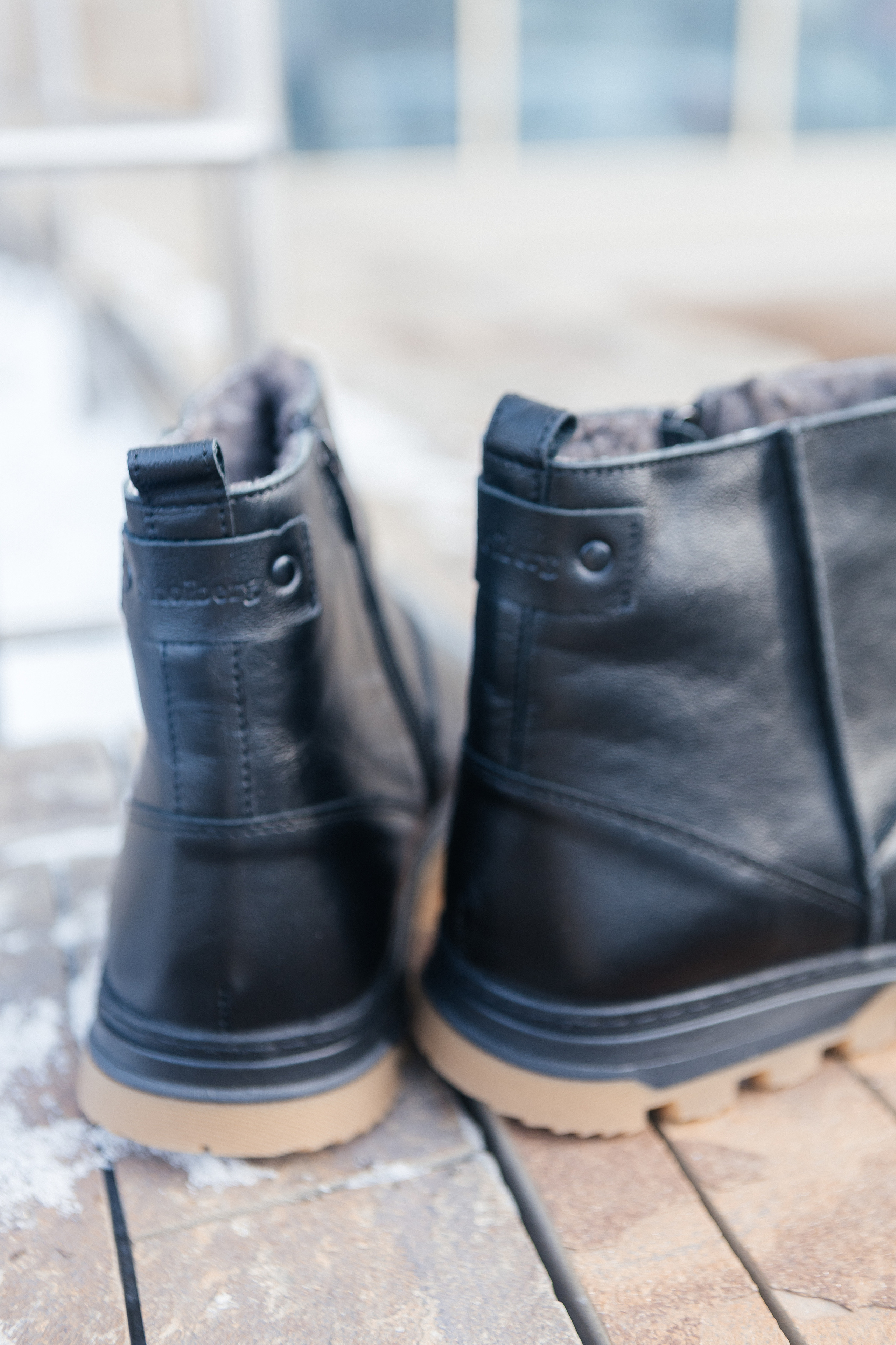 Контент для магазина Rieker&EuroShoes. Контент-фотограф в Абакане Наталья Нагибина