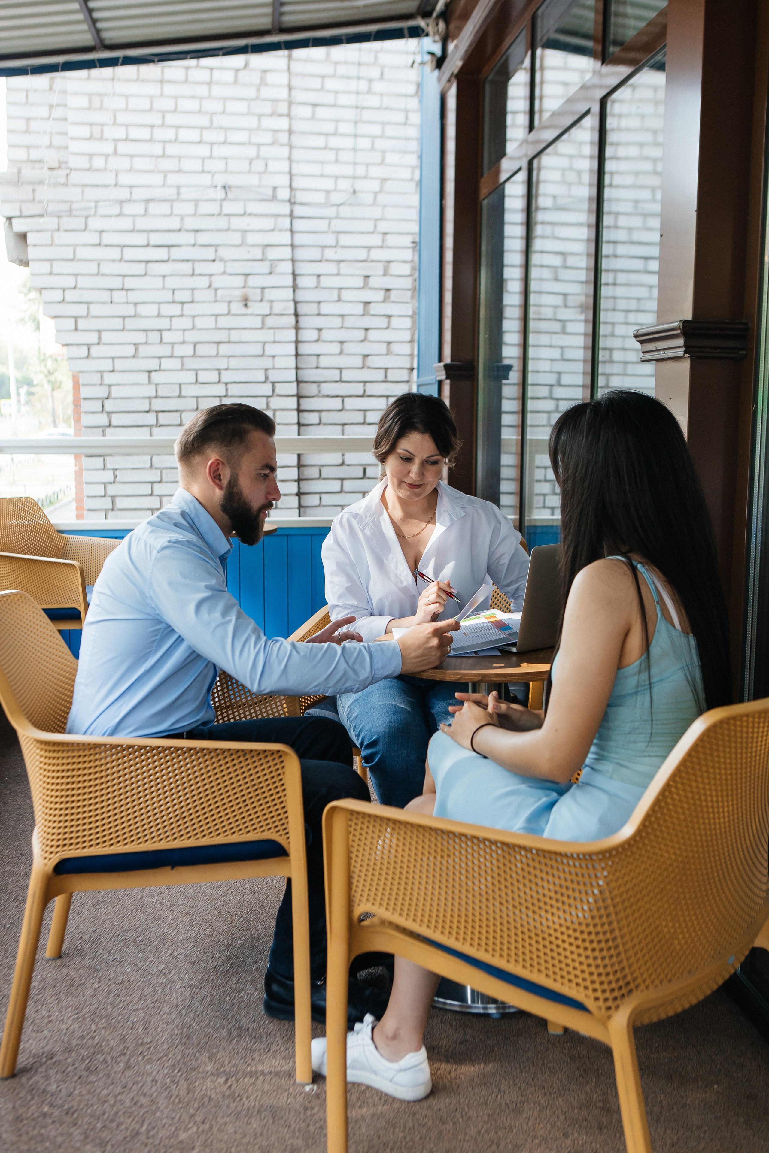 Контент-съёмка для финансового советника Любовь Черёмина. Контент-фотограф в Абакане Наталья Нагибина