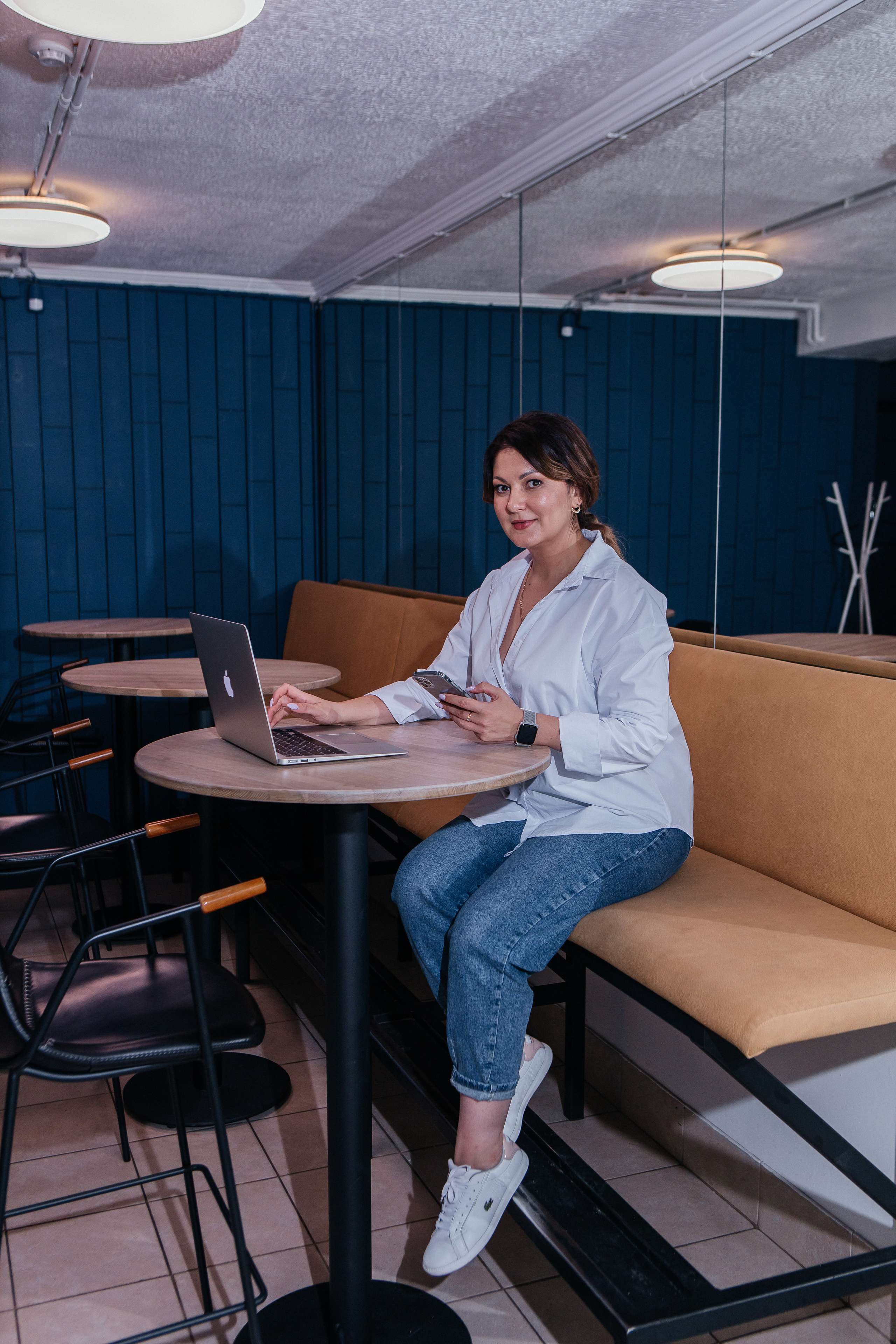 Контент-съёмка для финансового советника Любовь Черёмина. Контент-фотограф в Абакане Наталья Нагибина