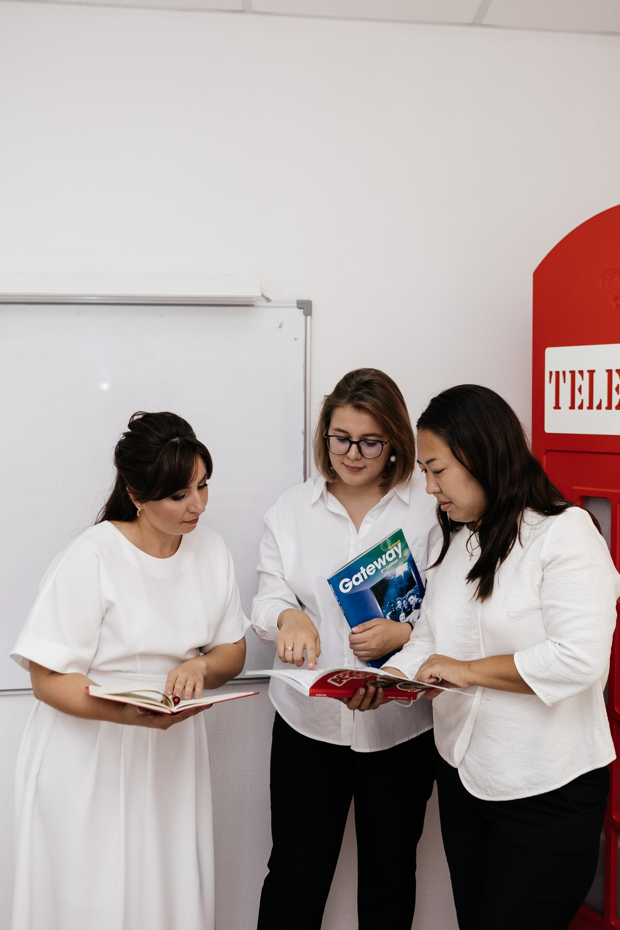 Контент-сьёмка для языкового центра Neuroland. Контент-фотограф в Абакане Наталья Нагибина