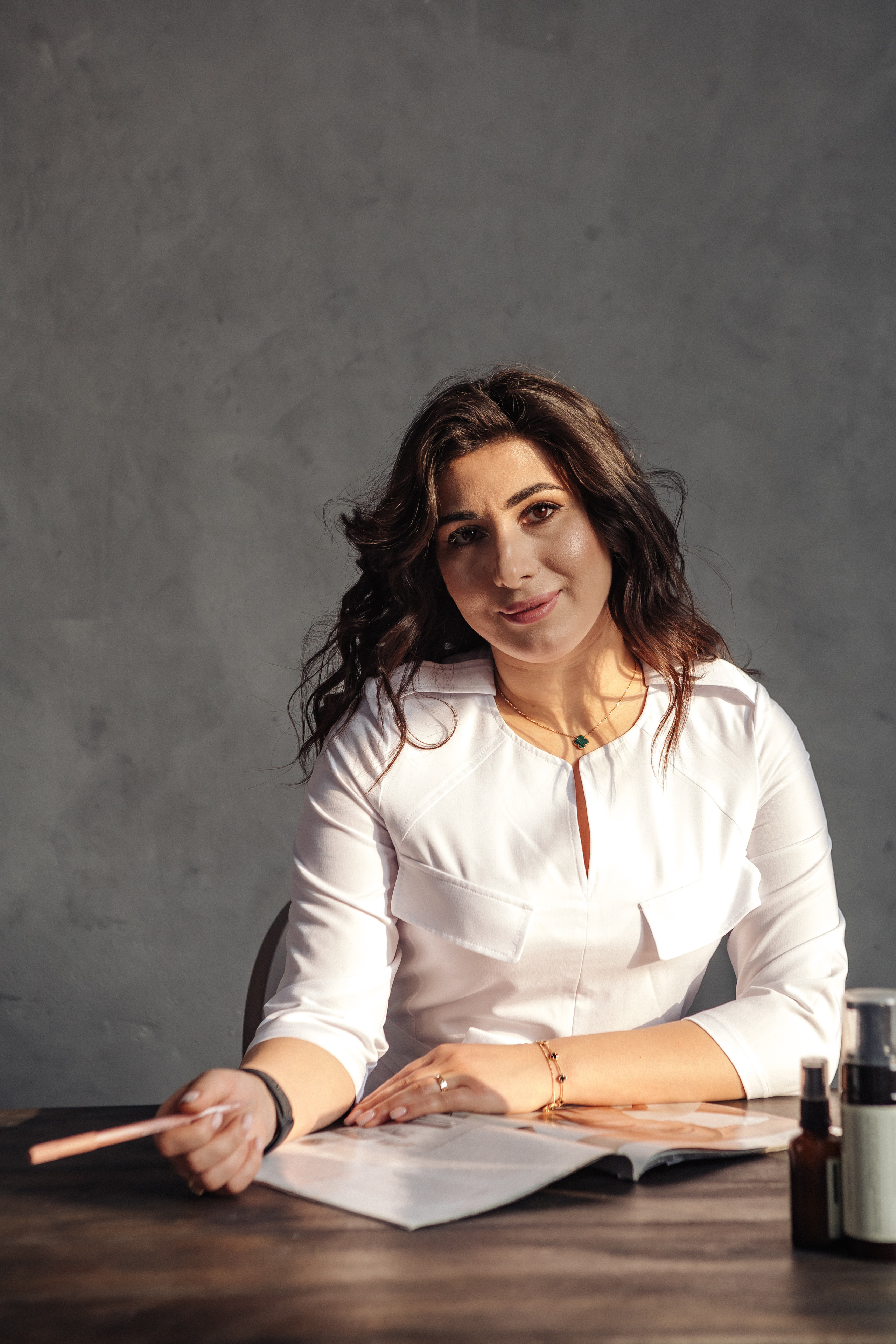 Контент-съёмка для косметолога Кенуль. Контент-фотограф в Абакане Наталья Нагибина