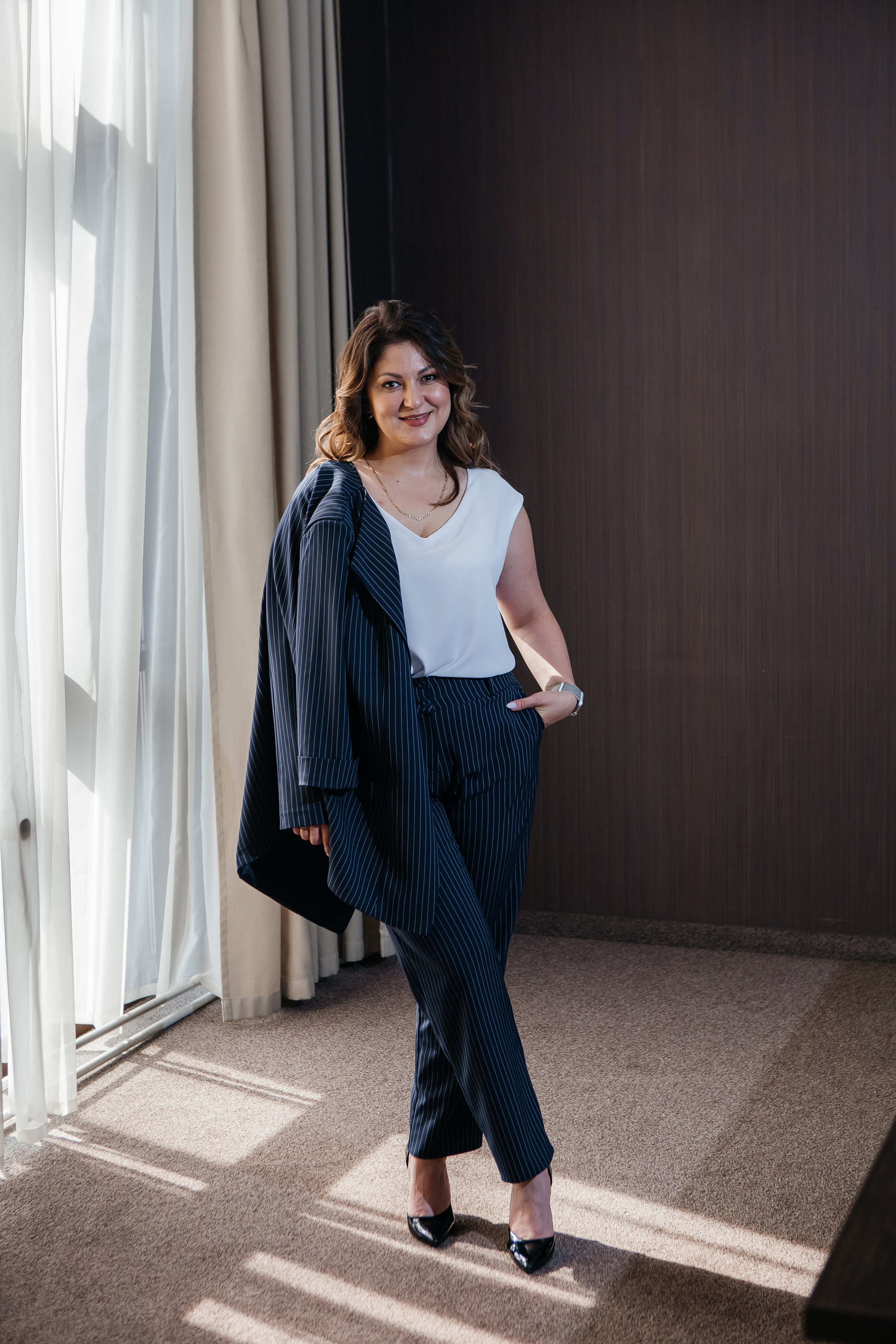 Контент-съёмка для финансового советника Любовь Черёмина. Контент-фотограф в Абакане Наталья Нагибина