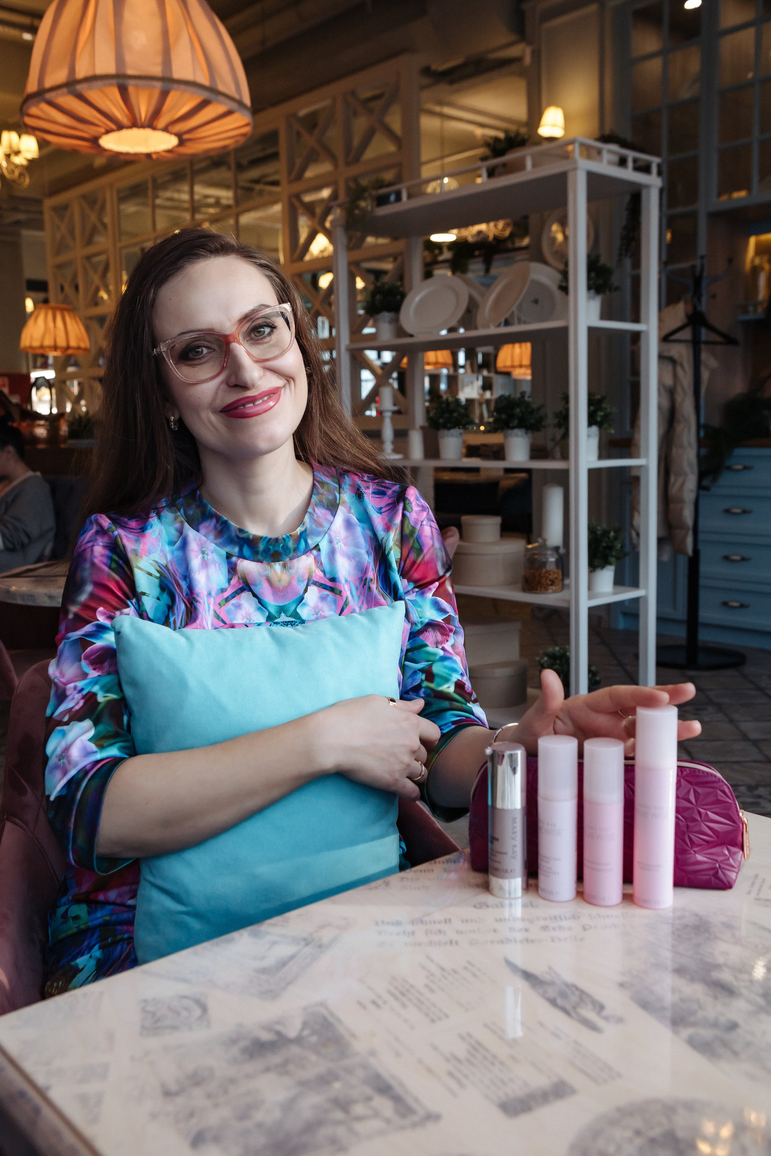 Контент-съёмка для Юлии Поповой, директора Mary Kay. Контент-фотограф в Абакане Наталья Нагибина