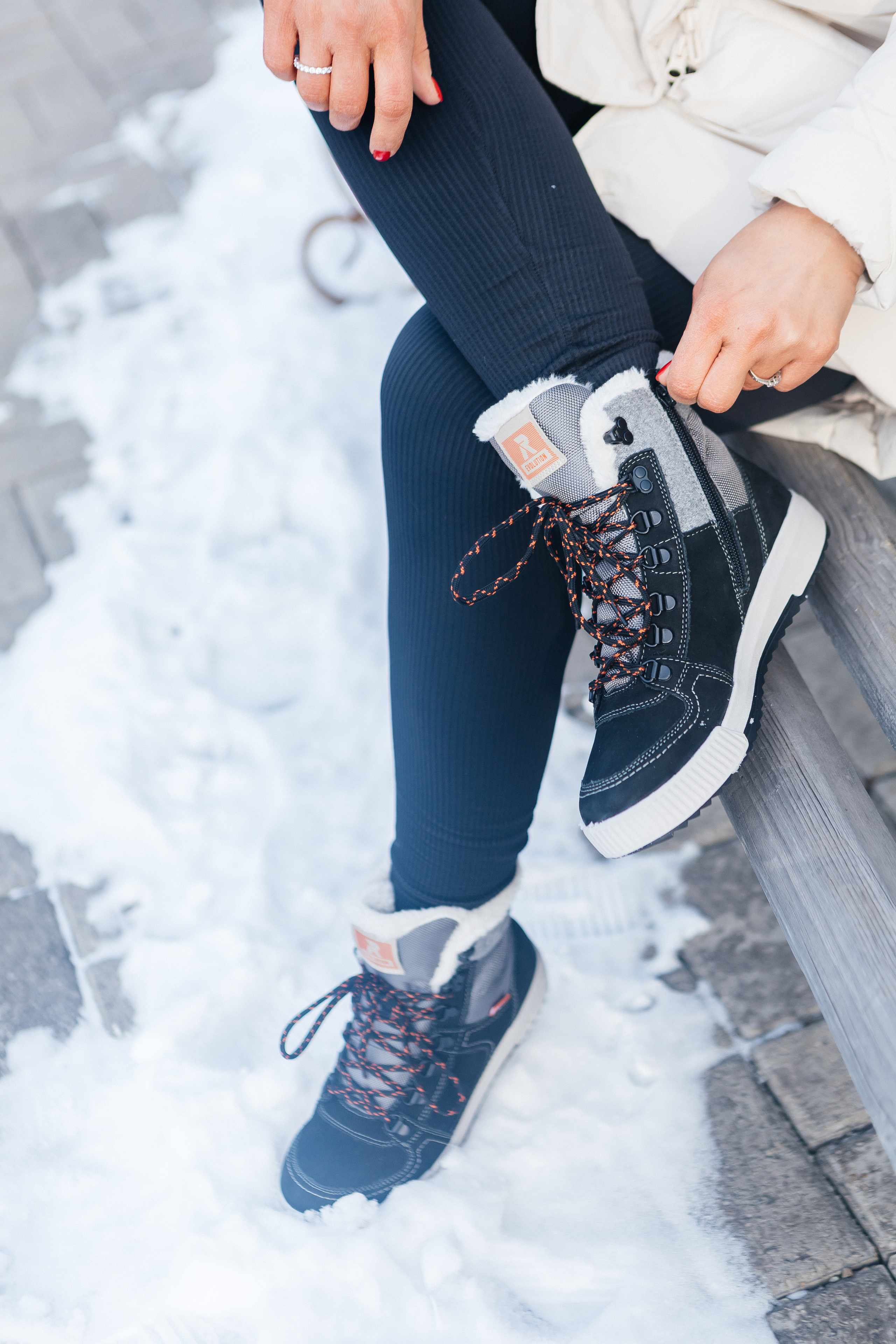 Контент для магазина Rieker&EuroShoes. Контент-фотограф в Абакане Наталья Нагибина