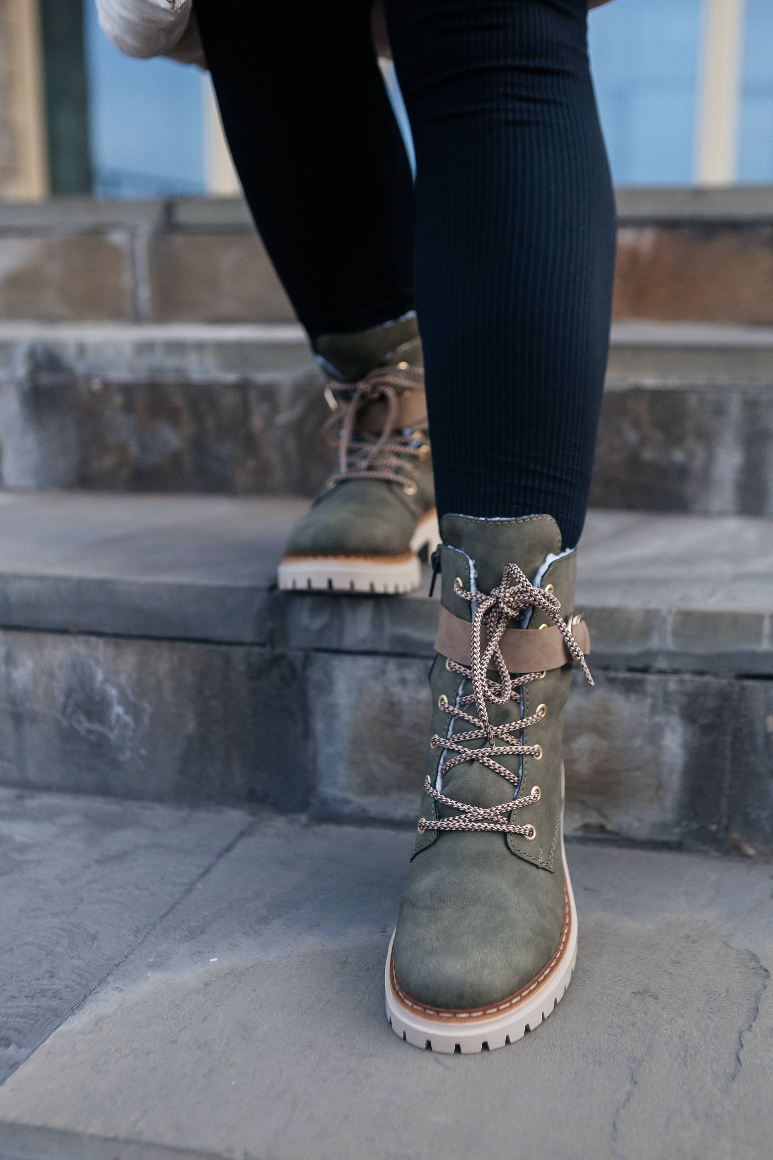 Контент для магазина Rieker&EuroShoes. Контент-фотограф в Абакане Наталья Нагибина