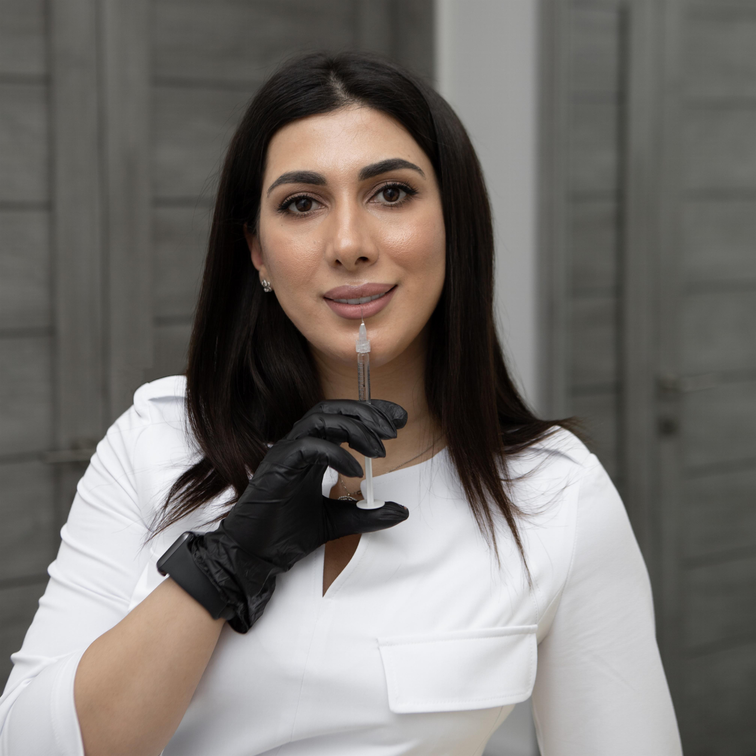 Контент-съёмка для косметолога Кенуль. Контент-фотограф в Абакане Наталья Нагибина