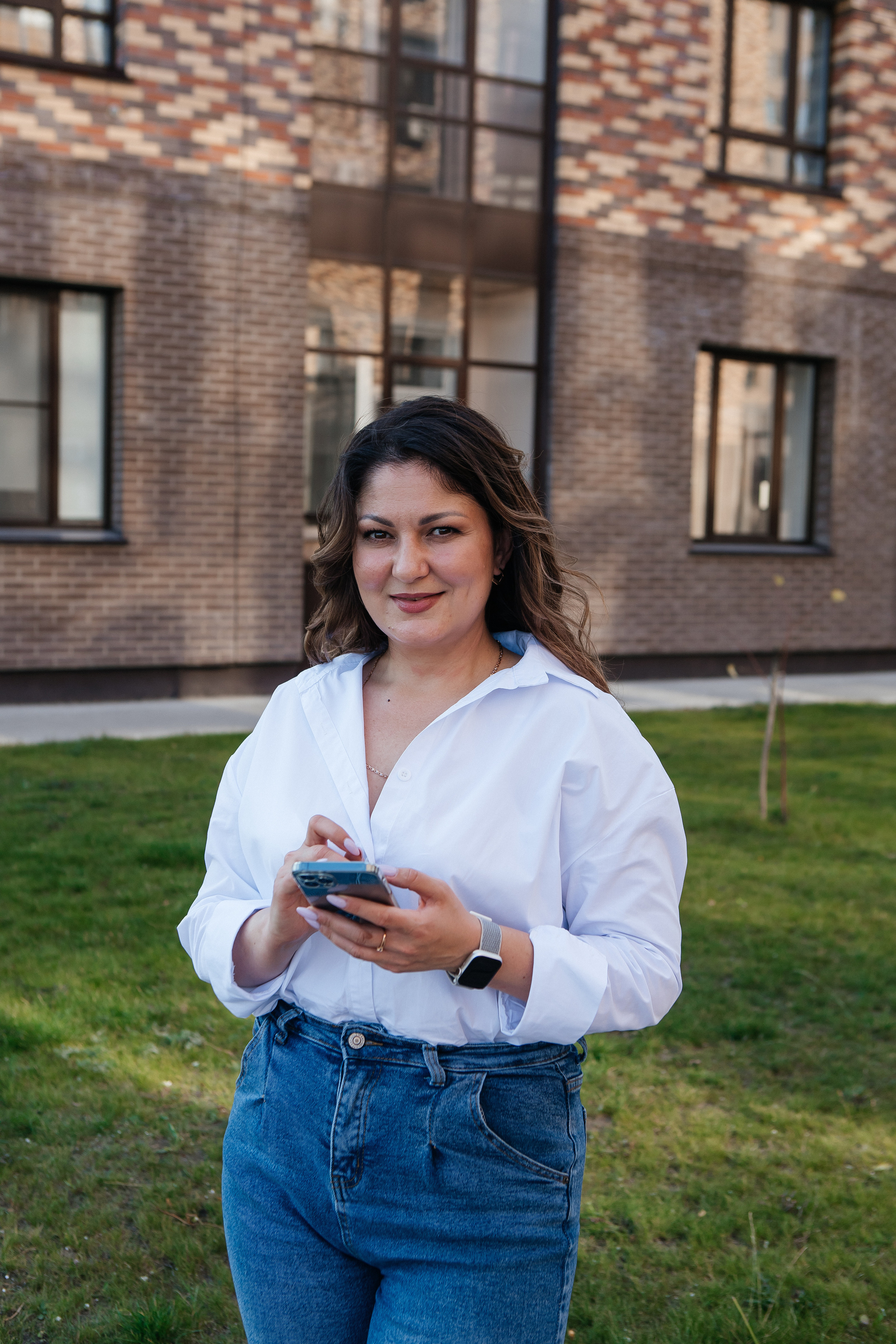 Контент-съёмка для финансового советника Любовь Черёмина. Контент-фотограф в Абакане Наталья Нагибина