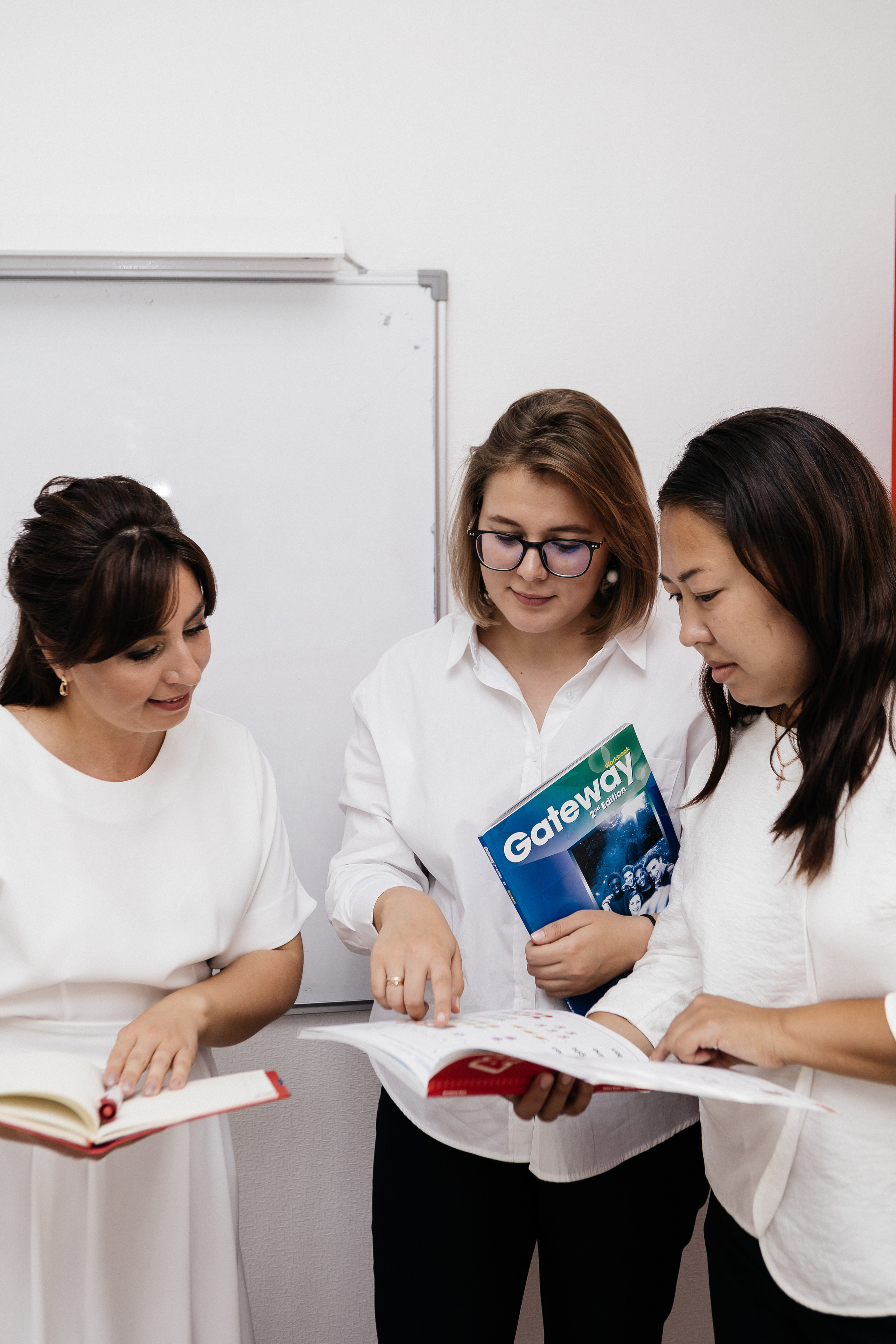 Контент-сьёмка для языкового центра Neuroland. Контент-фотограф в Абакане Наталья Нагибина