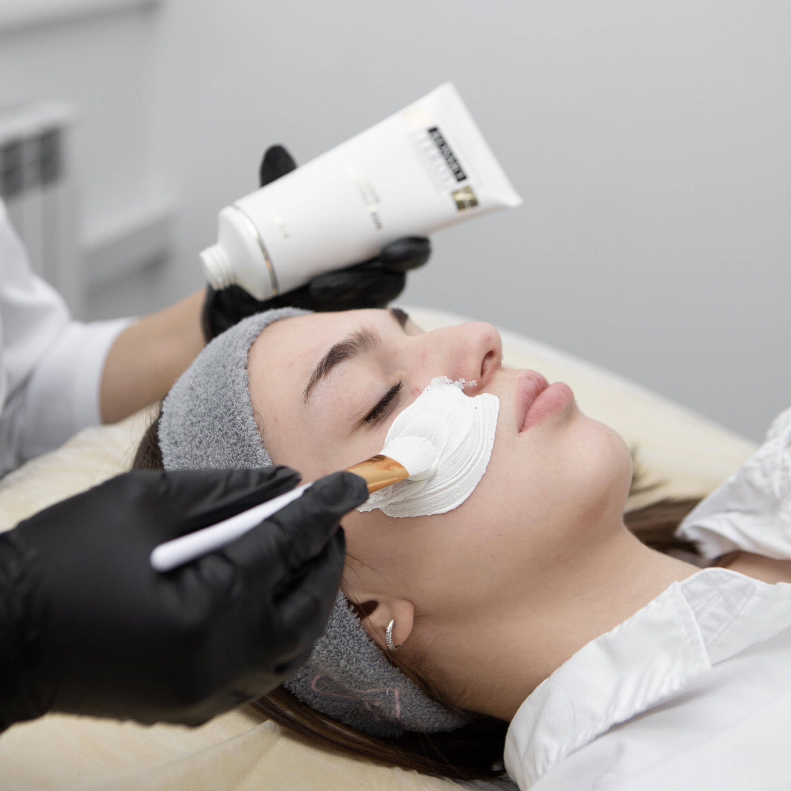 Контент-съёмка для косметолога Кенуль. Контент-фотограф в Абакане Наталья Нагибина