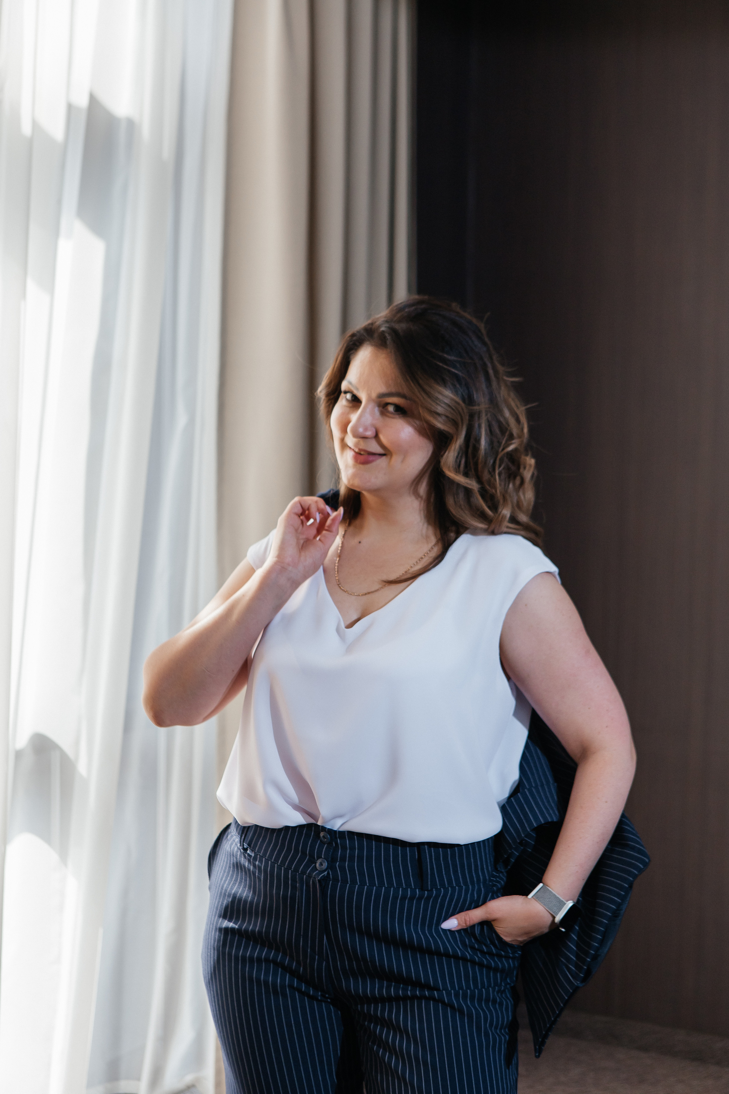 Контент-съёмка для финансового советника Любовь Черёмина. Контент-фотограф в Абакане Наталья Нагибина