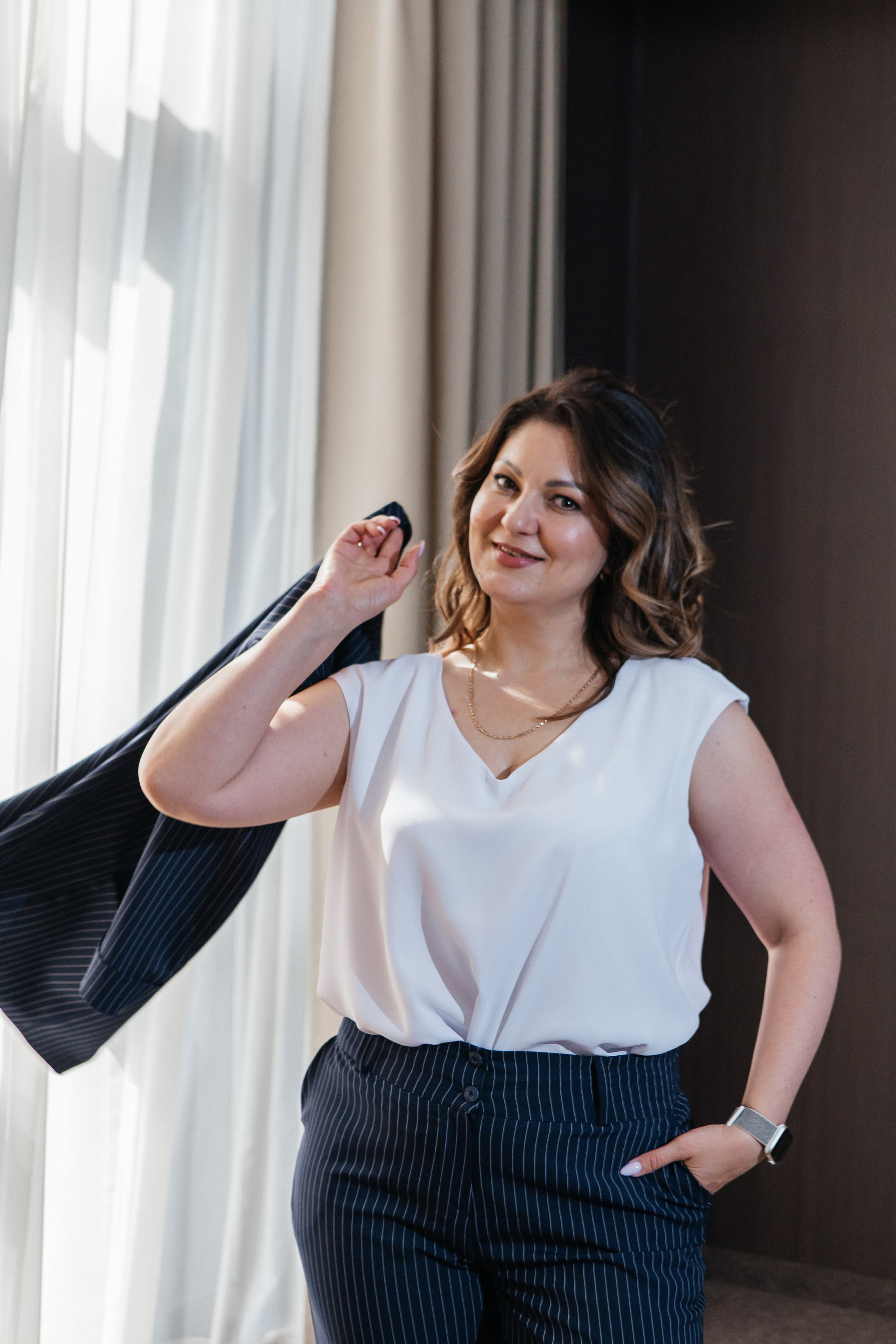 Контент-съёмка для финансового советника Любовь Черёмина. Контент-фотограф в Абакане Наталья Нагибина