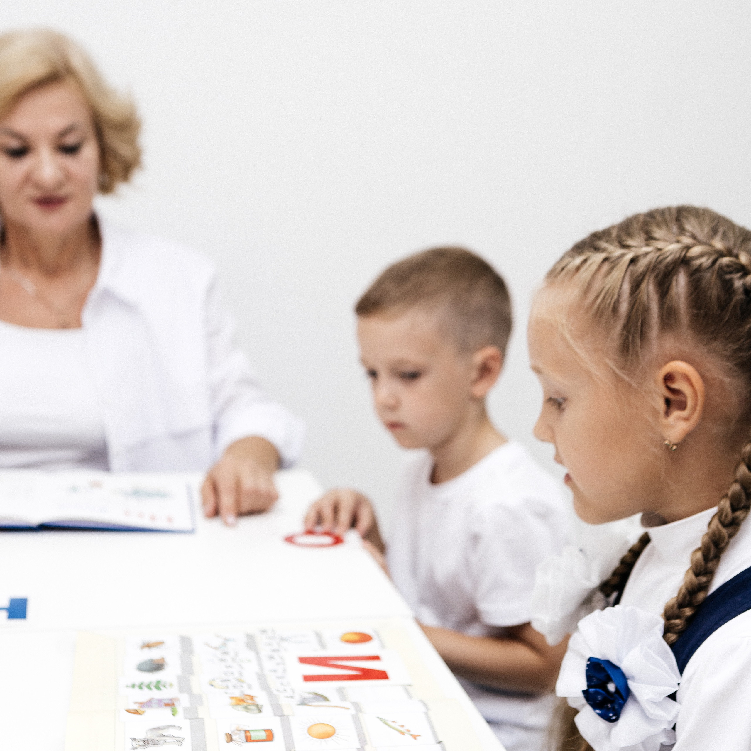 Контент-сьёмка для языкового центра Neuroland. Контент-фотограф в Абакане Наталья Нагибина