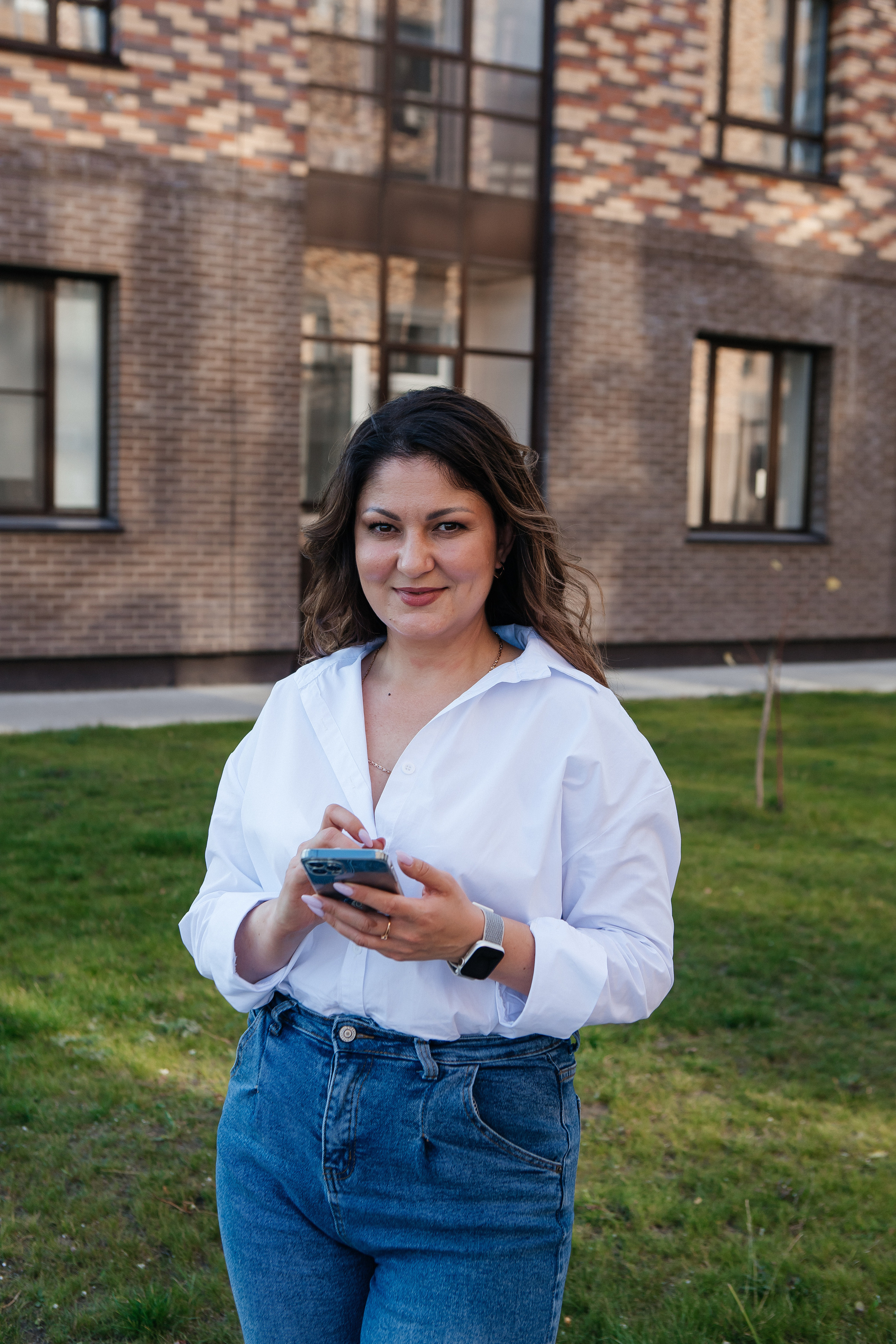 Контент-съёмка для финансового советника Любовь Черёмина. Контент-фотограф в Абакане Наталья Нагибина