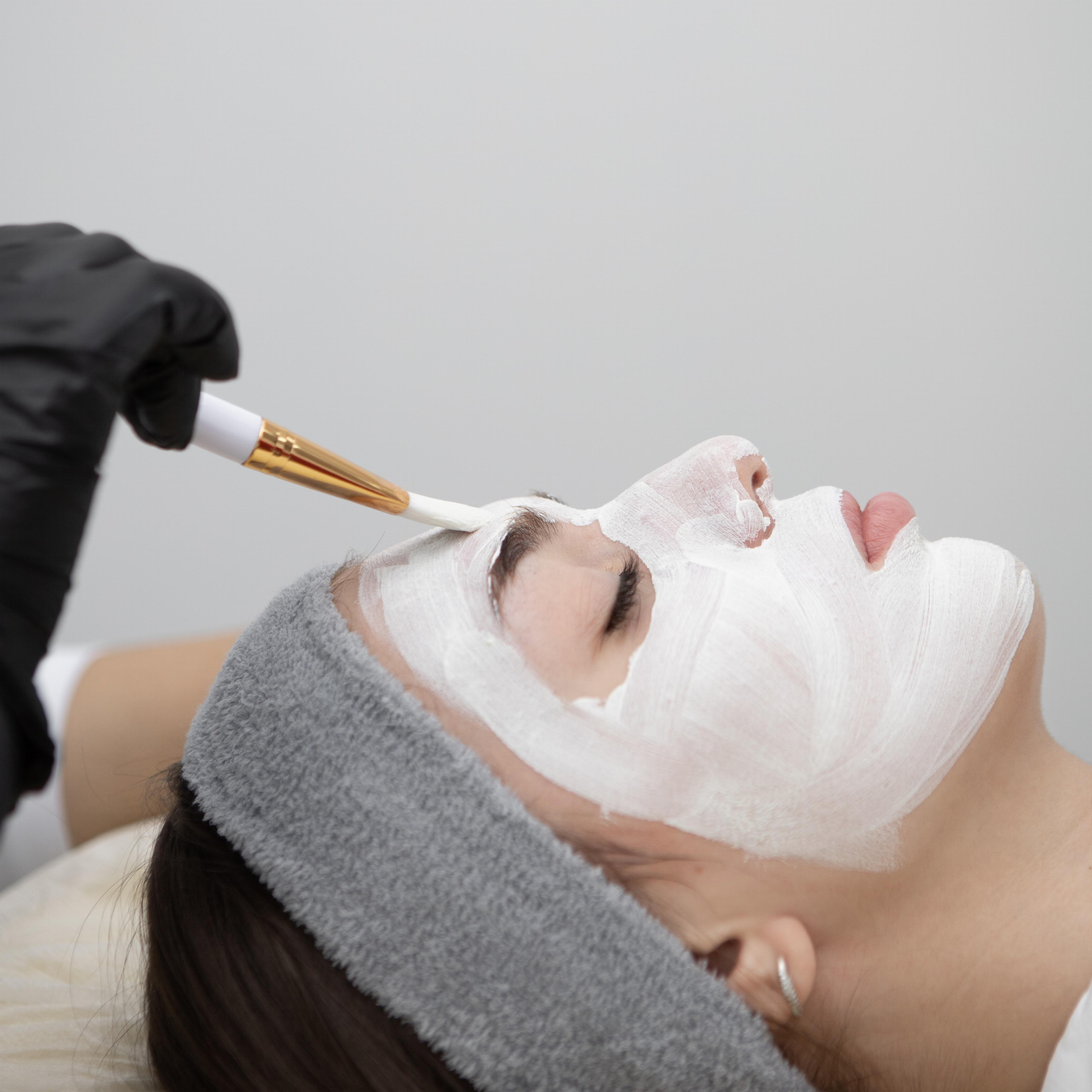 Контент-съёмка для косметолога Кенуль. Контент-фотограф в Абакане Наталья Нагибина