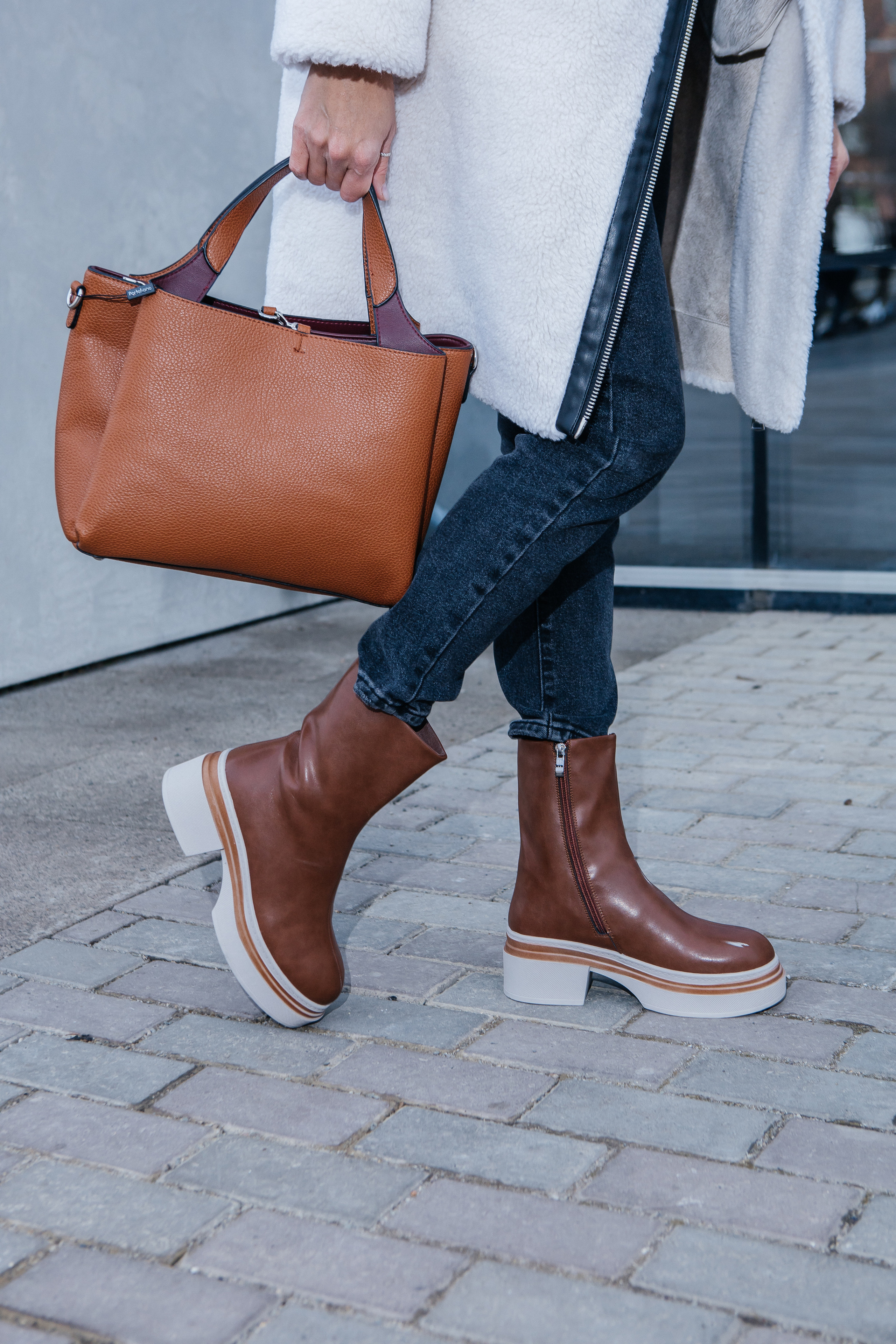 Контент-съёмка для Calipso (зимняя коллекция). Контент-фотограф в Абакане Наталья Нагибина