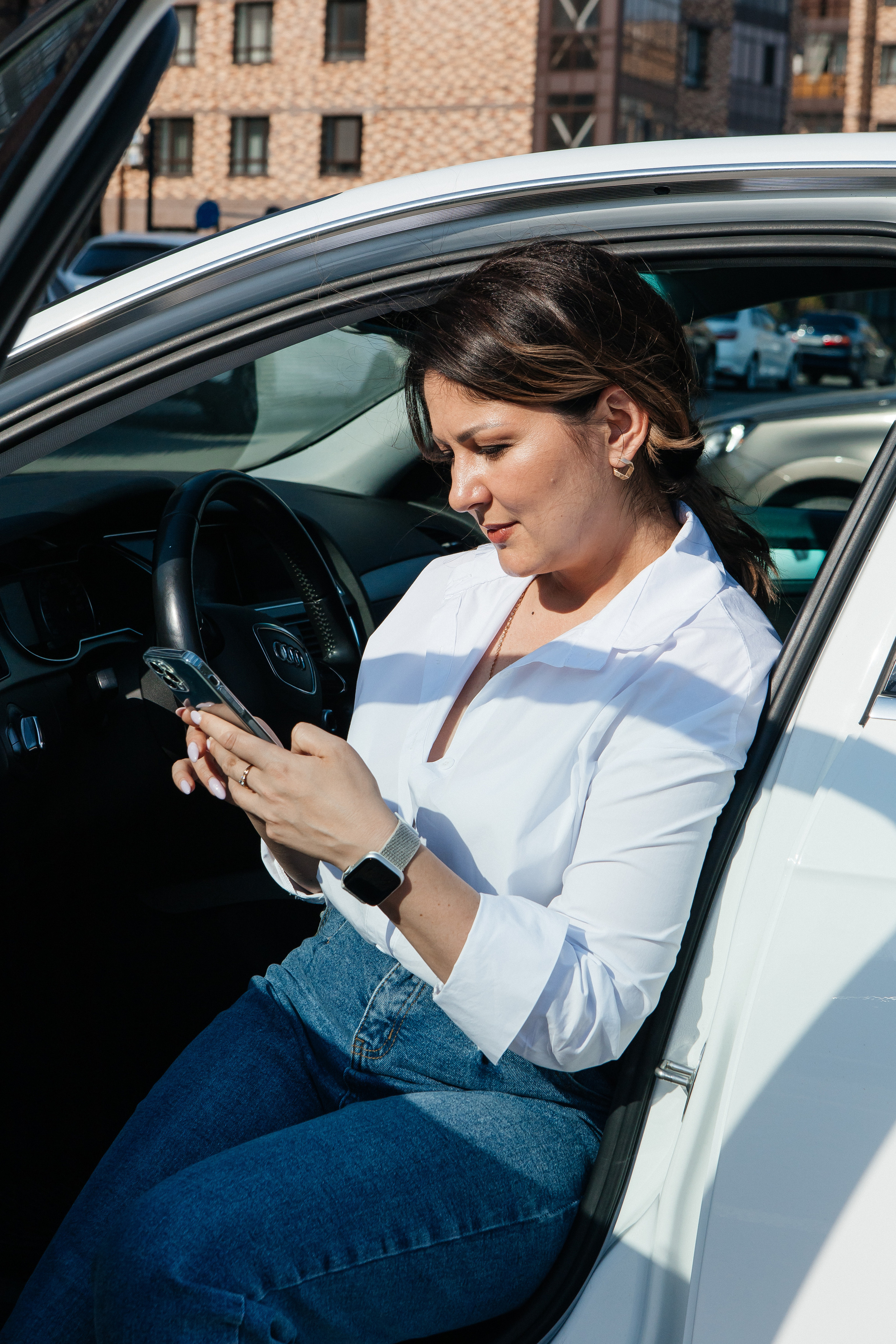 Контент-съёмка для финансового советника Любовь Черёмина. Контент-фотограф в Абакане Наталья Нагибина