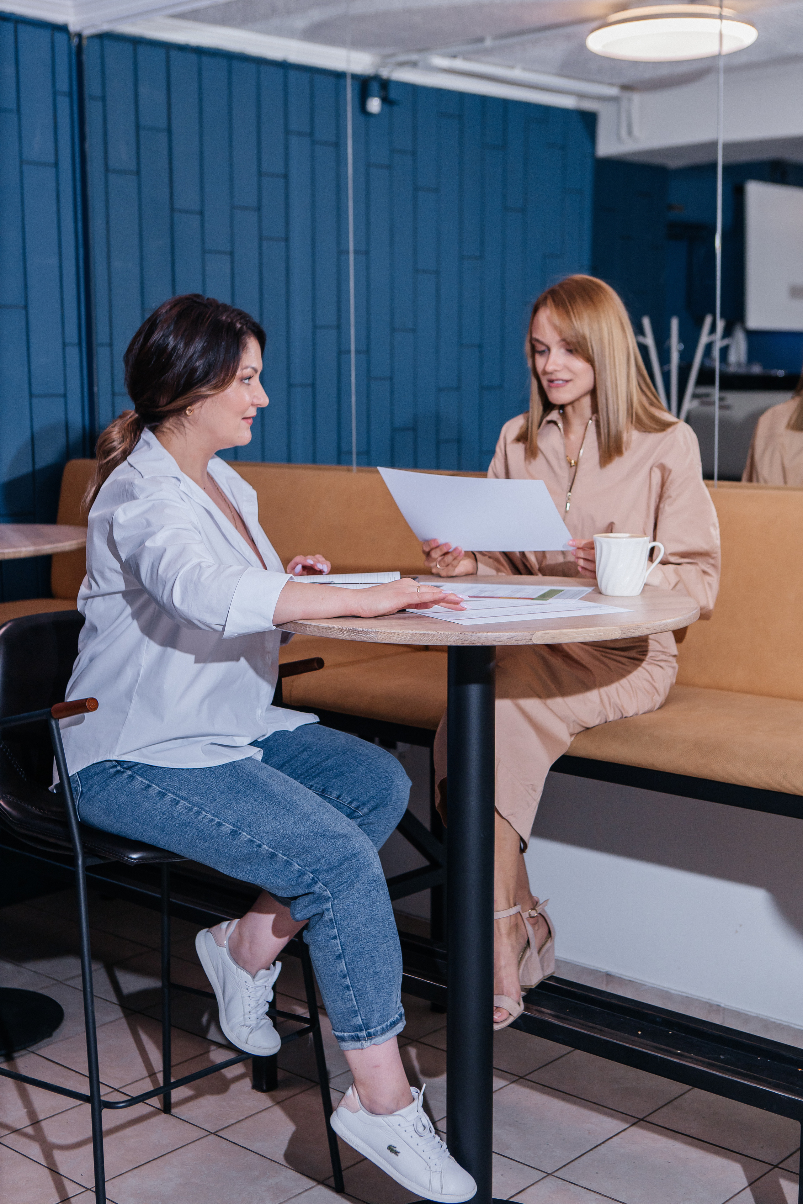 Контент-съёмка для финансового советника Любовь Черёмина. Контент-фотограф в Абакане Наталья Нагибина