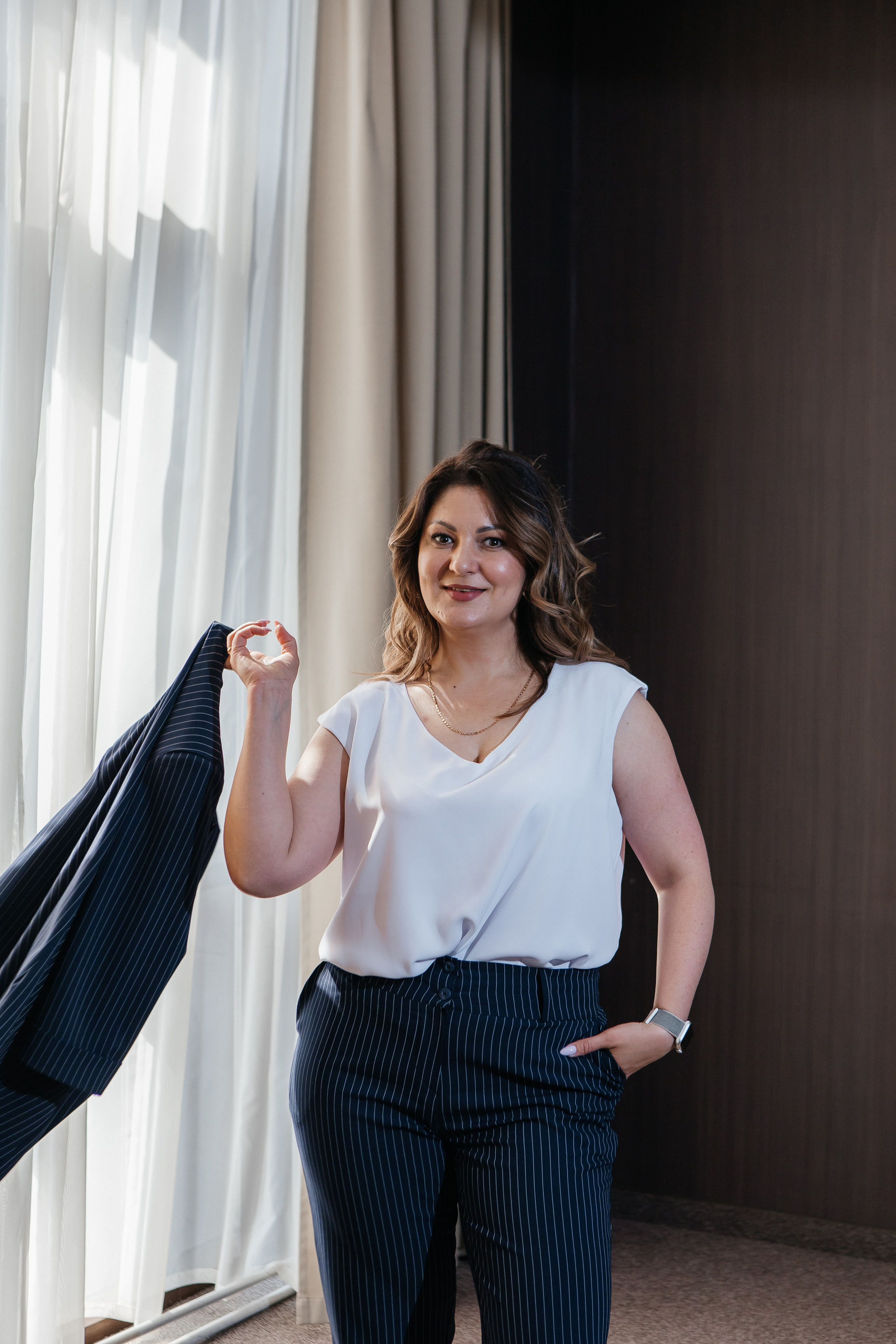 Контент-съёмка для финансового советника Любовь Черёмина. Контент-фотограф в Абакане Наталья Нагибина